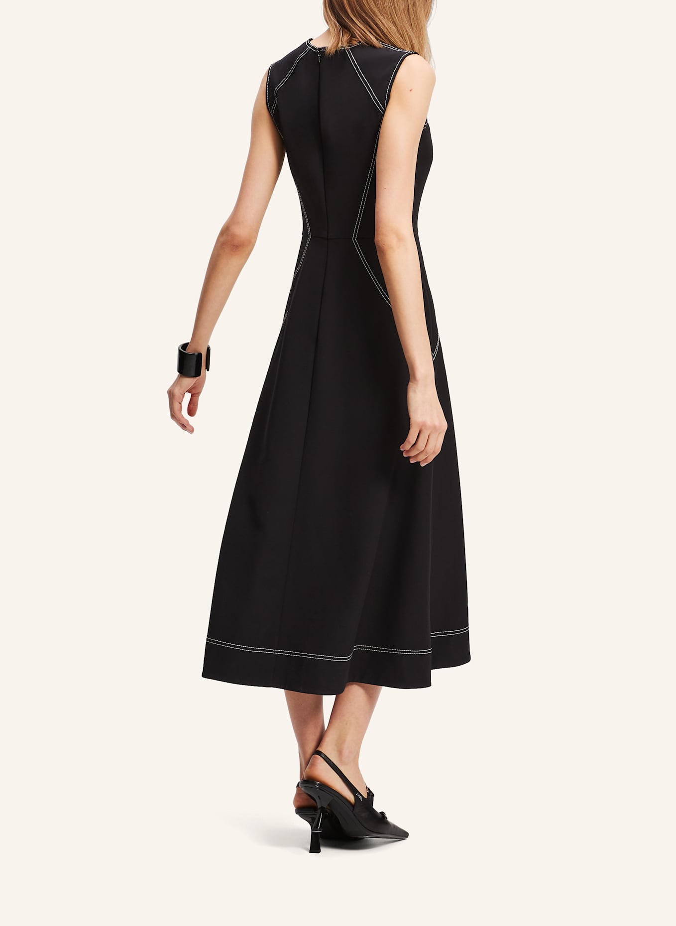 KARL LAGERFELD Kleid: SCHWARZ