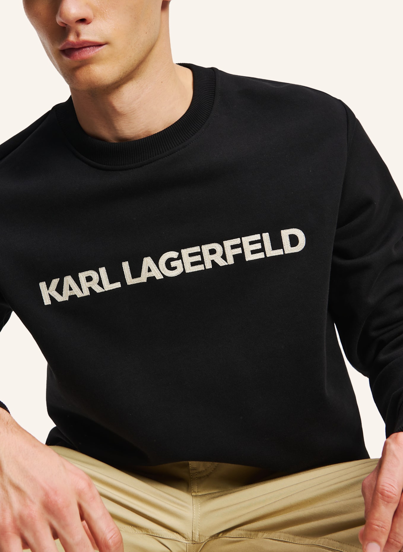KARL LAGERFELD Sweatshirt: SCHWARZ