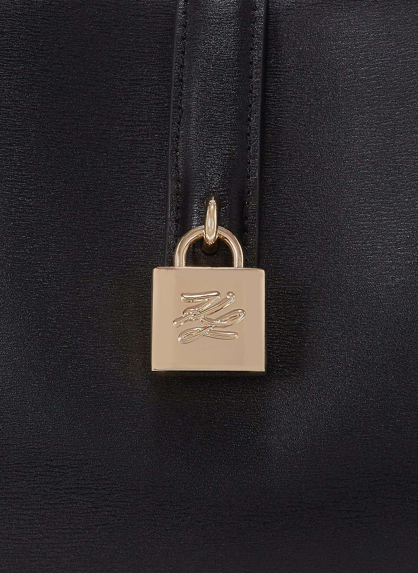KARL LAGERFELD Handtasche: SCHWARZ/ GOLD