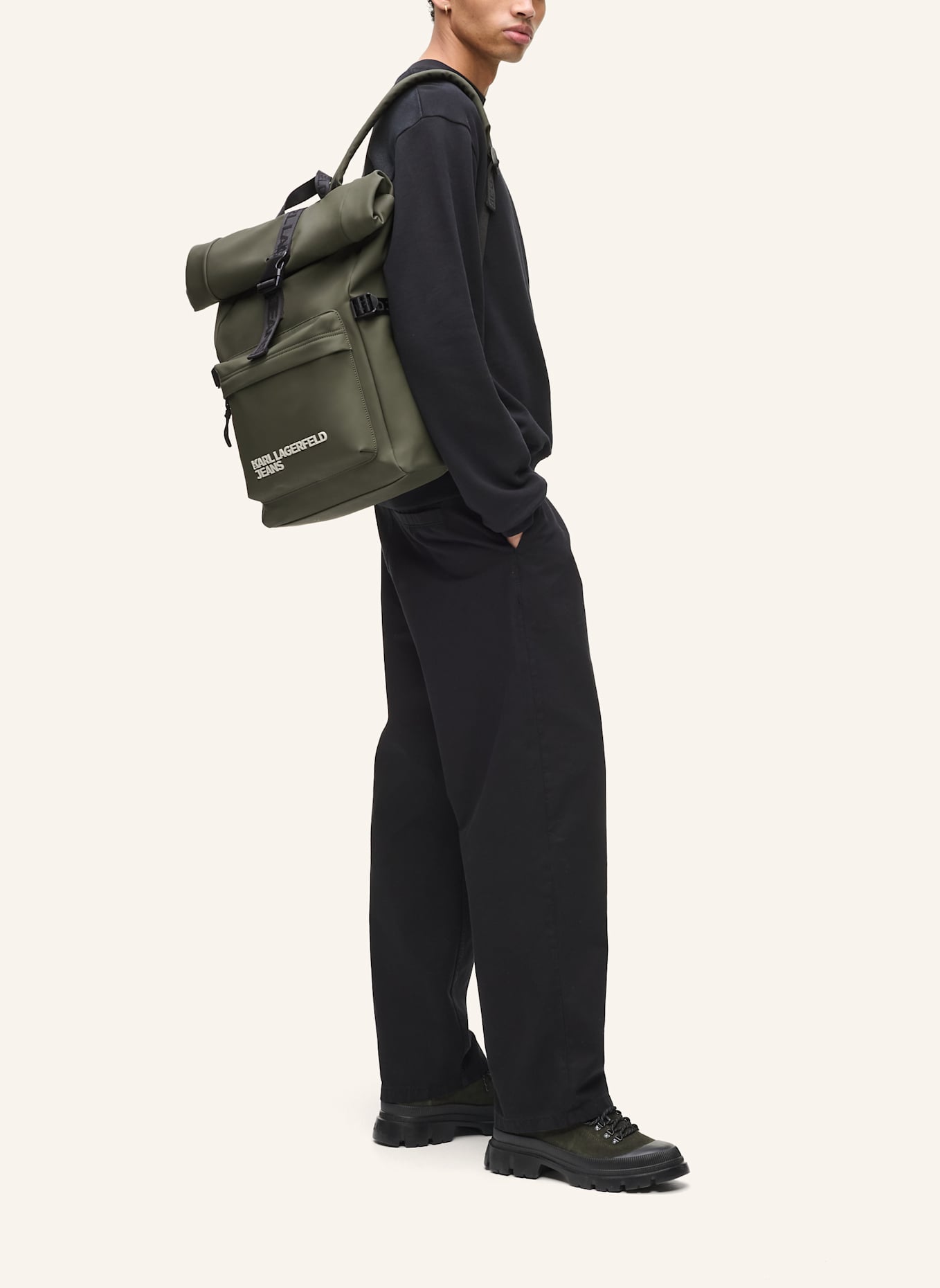 KARL LAGERFELD JEANS Rucksack: DUNKELGRÜN