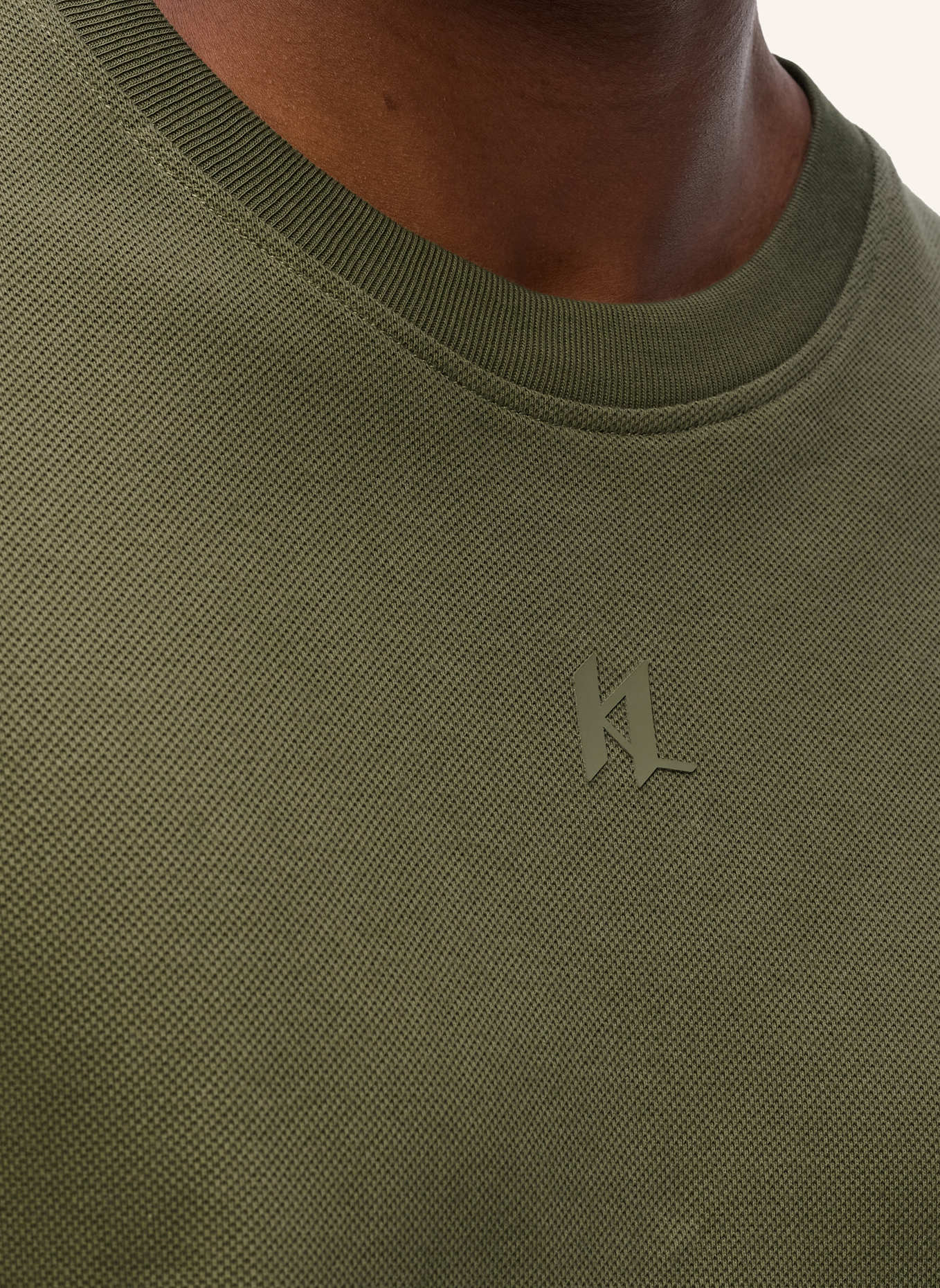KARL LAGERFELD T-shirt: OLIV