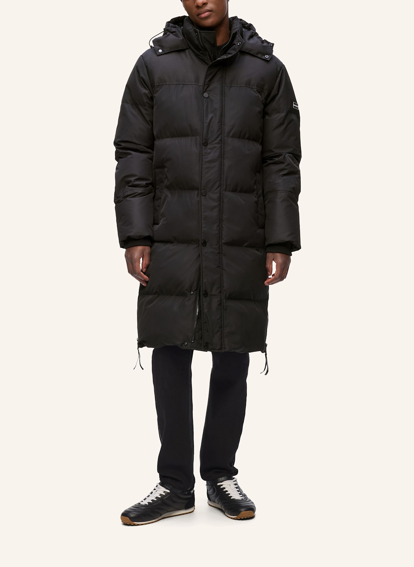 KARL LAGERFELD Mantel: SCHWARZ