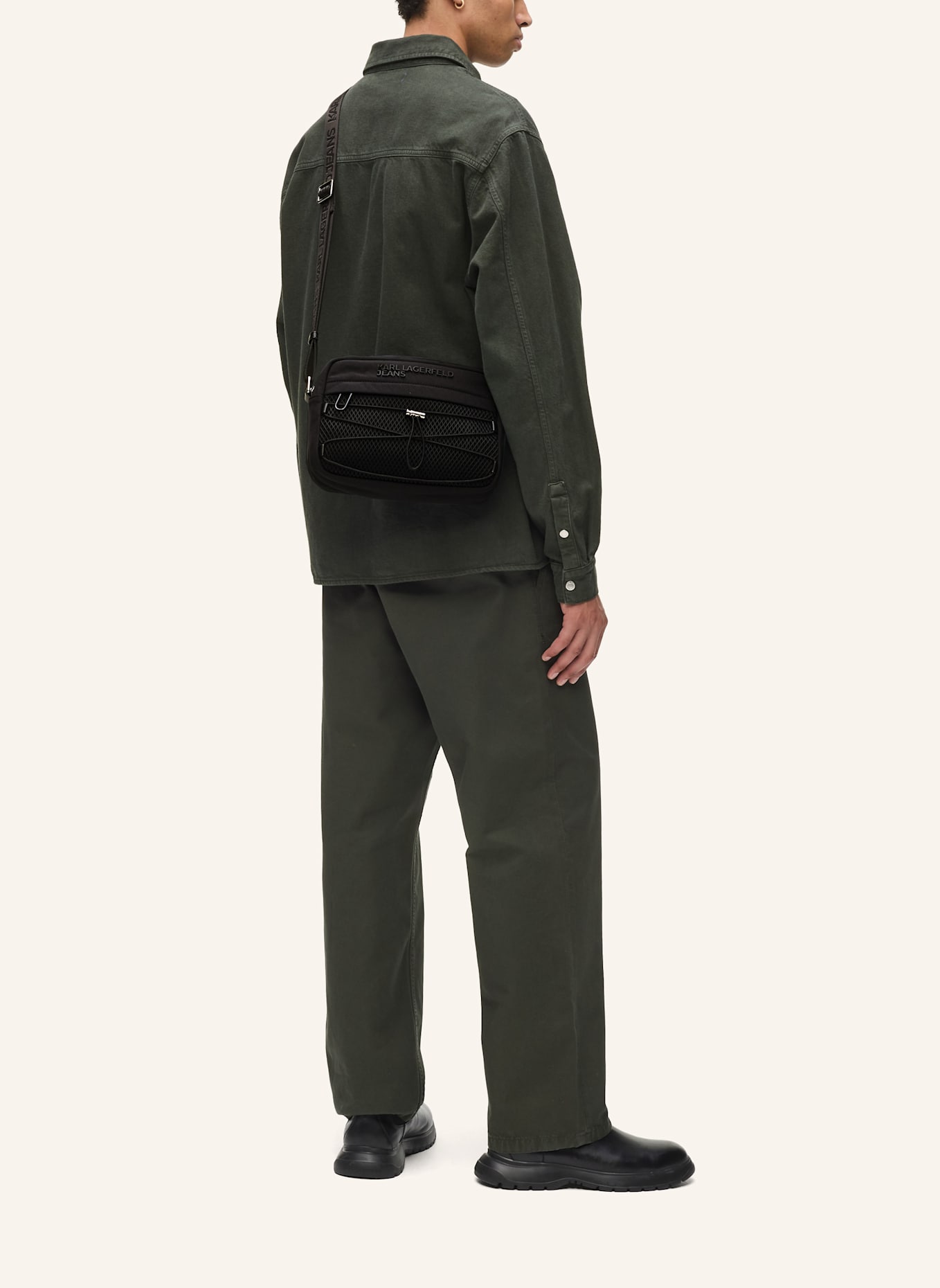 KARL LAGERFELD JEANS Umhängetasche: SCHWARZ