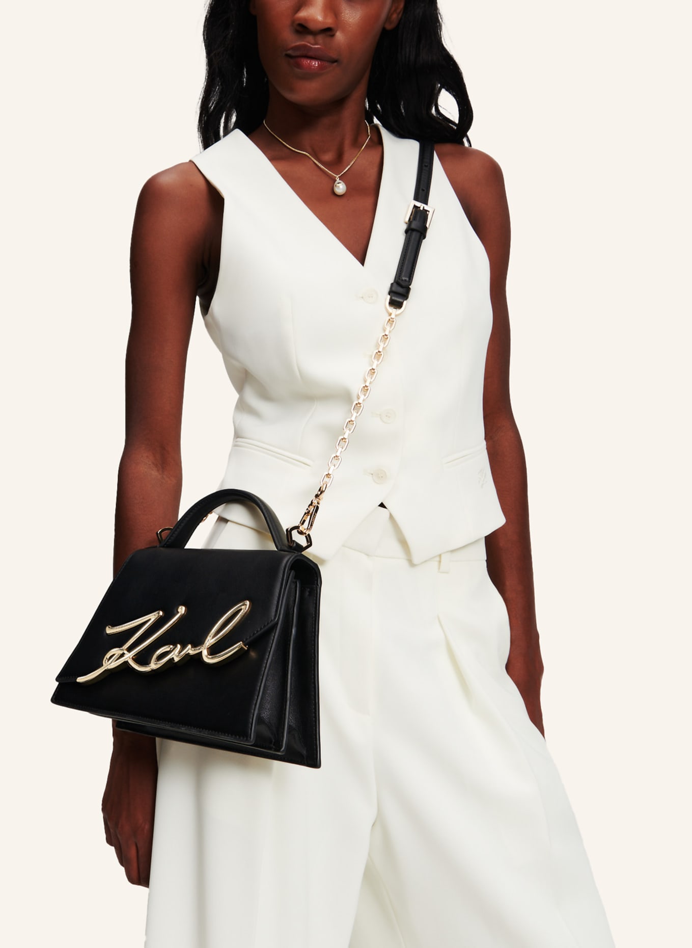 KARL LAGERFELD Umhängetasche: SCHWARZ/ GOLD