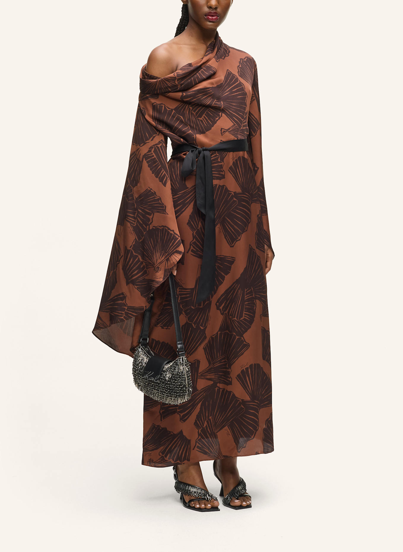 KARL LAGERFELD Kleid: BRAUN