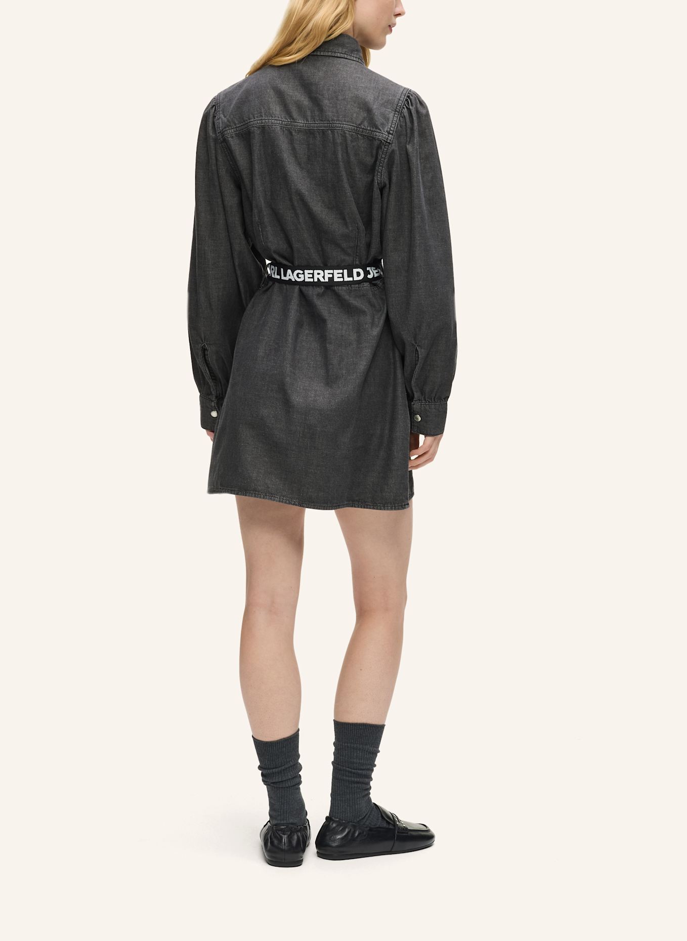 KARL LAGERFELD JEANS Kleid: SCHWARZ