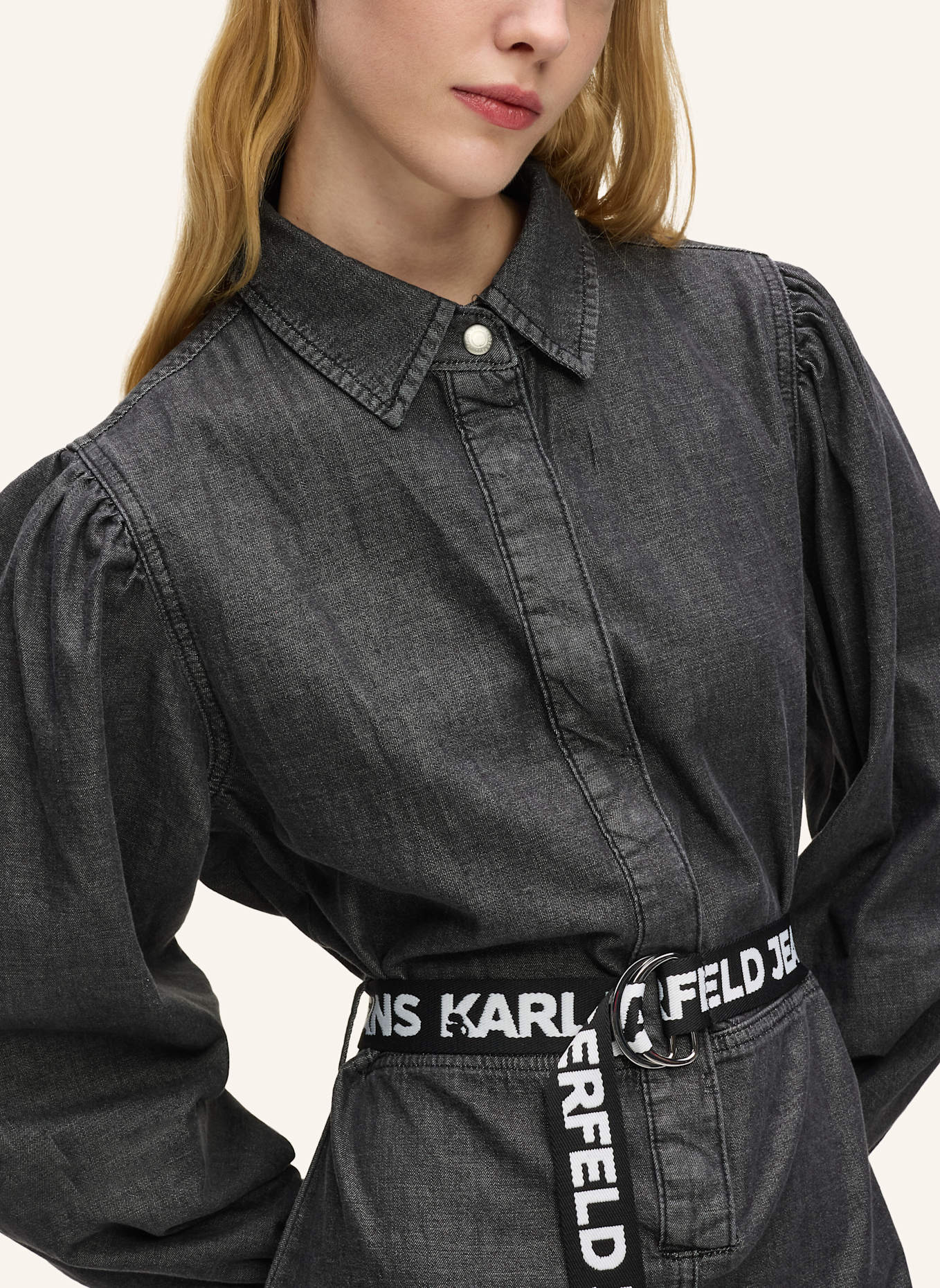 KARL LAGERFELD JEANS Kleid: SCHWARZ