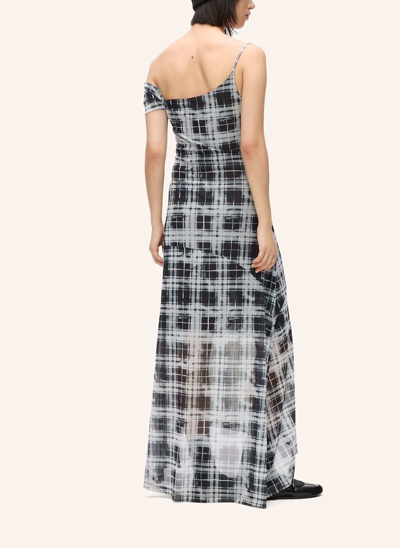 KARL LAGERFELD JEANS Kleid: SCHWARZ