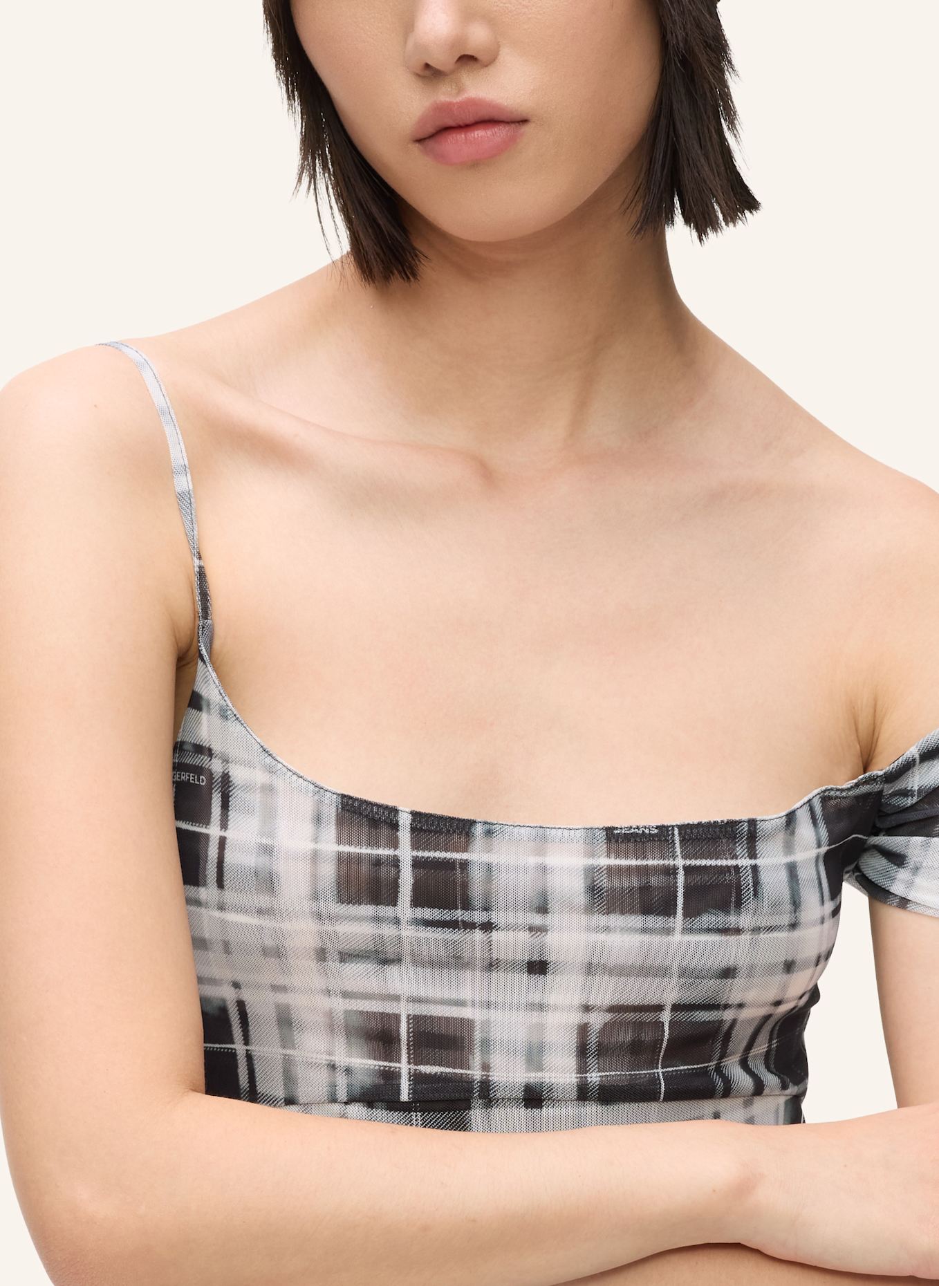 KARL LAGERFELD JEANS Kleid: SCHWARZ