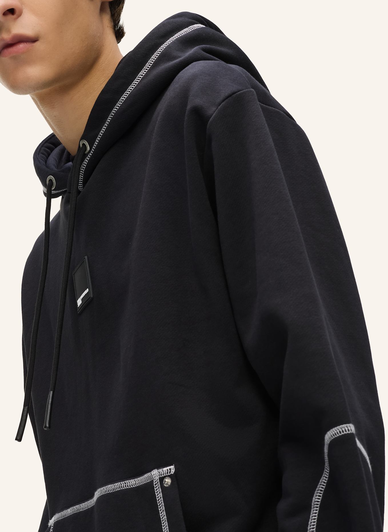 KARL LAGERFELD JEANS Hoodie: SCHWARZ