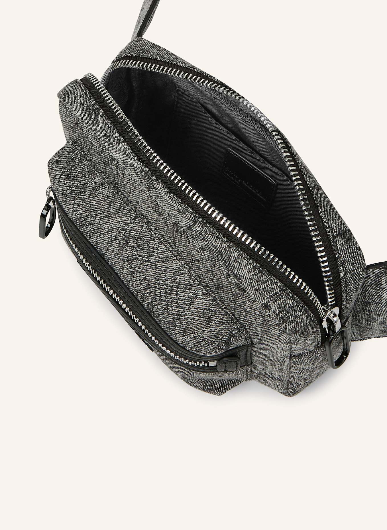 KARL LAGERFELD JEANS Gürteltasche: SCHWARZ