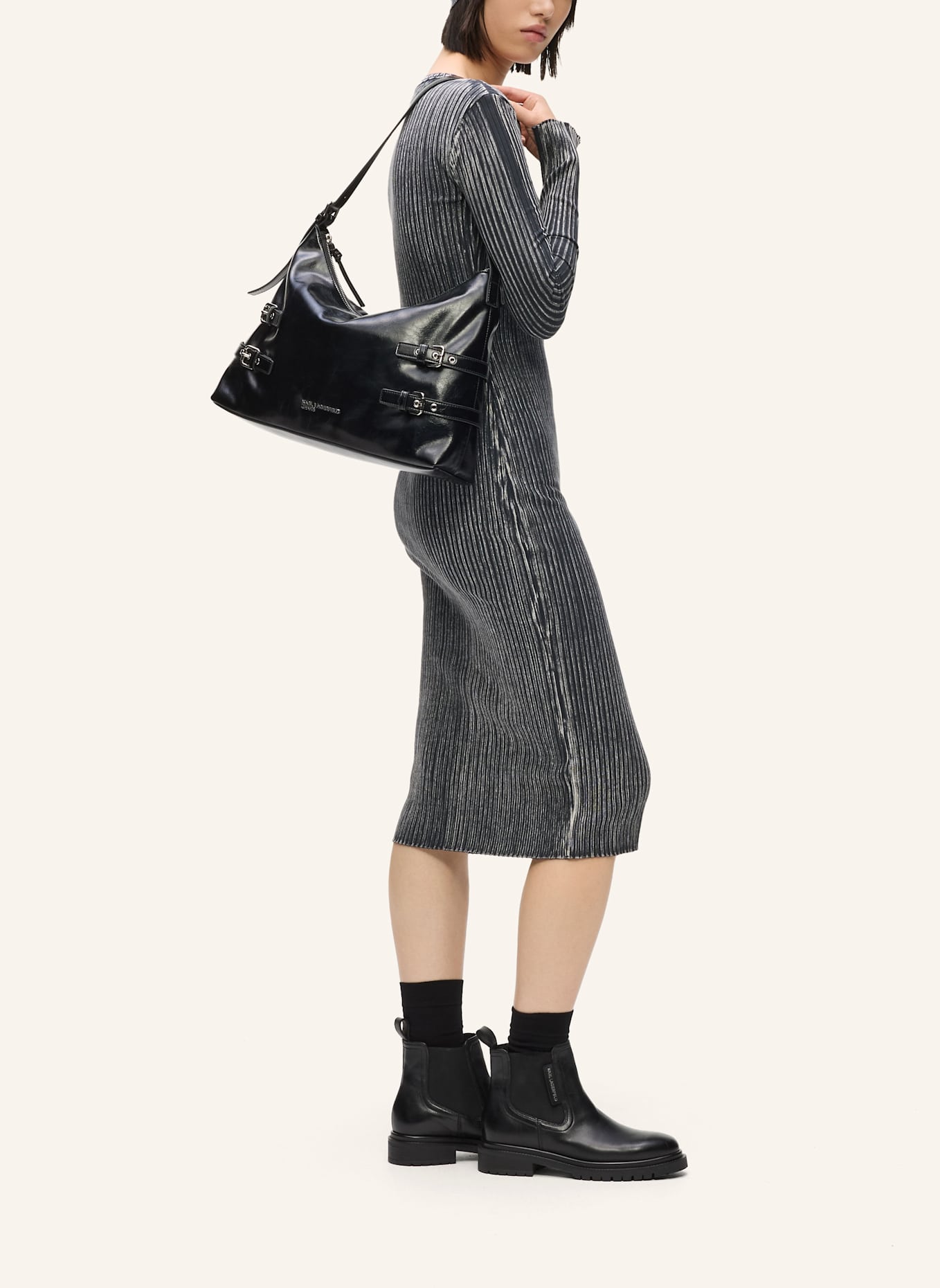 KARL LAGERFELD JEANS Schultertasche: SCHWARZ