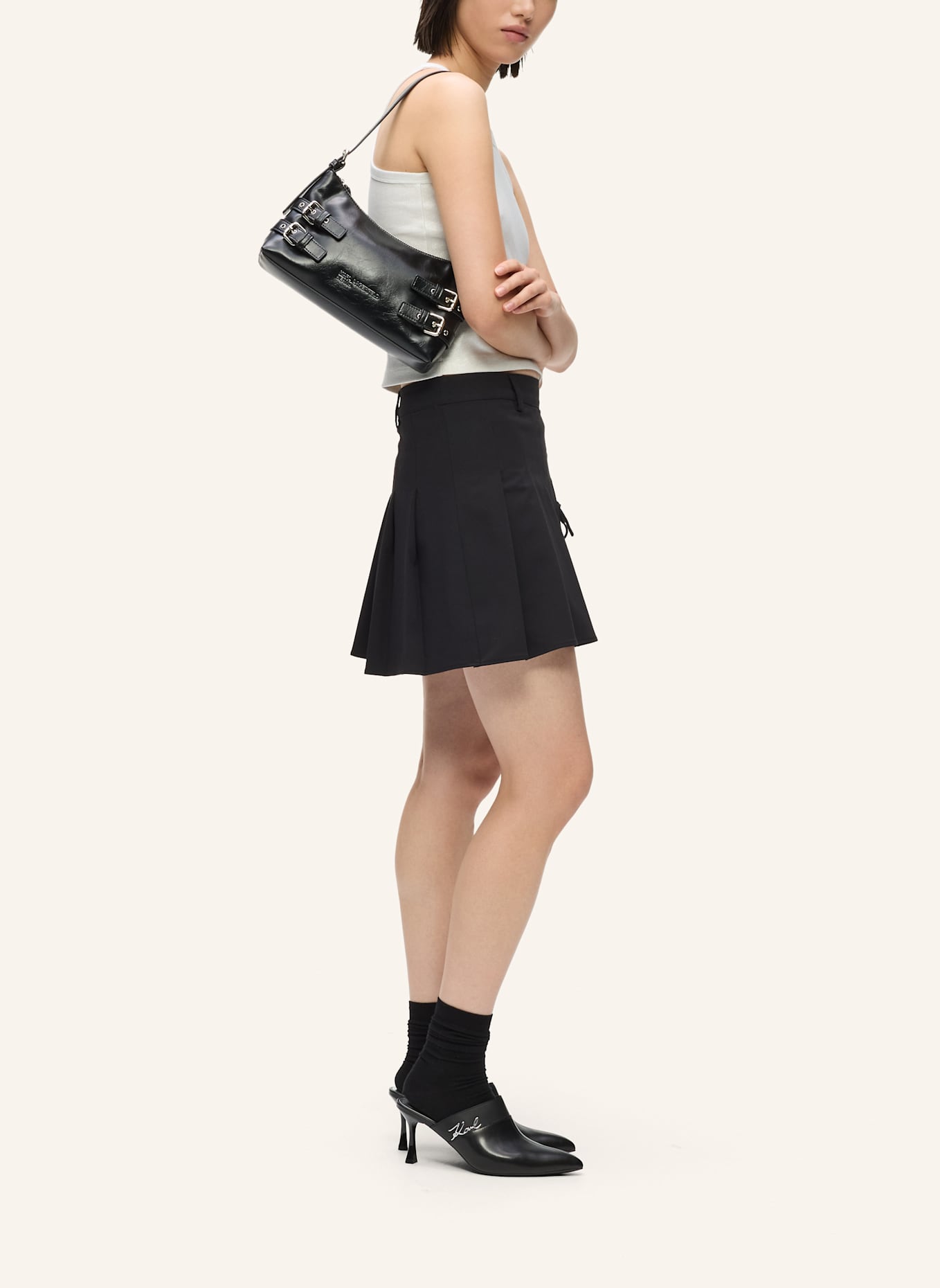 KARL LAGERFELD JEANS Schultertasche: SCHWARZ