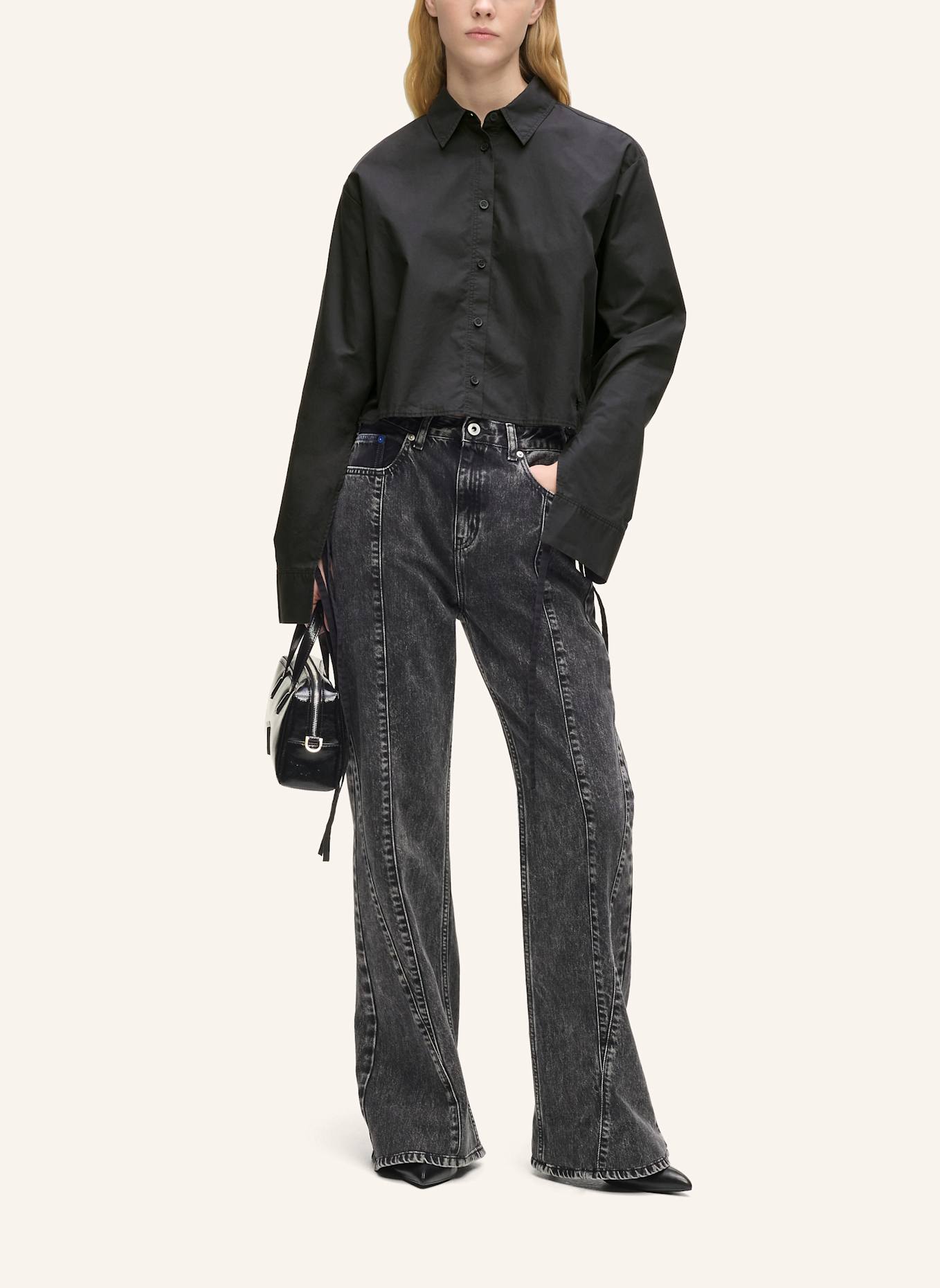 KARL LAGERFELD JEANS Bluse: SCHWARZ