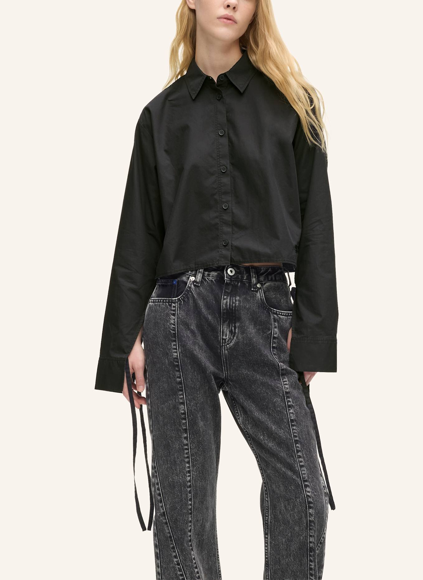 KARL LAGERFELD JEANS Bluse: SCHWARZ