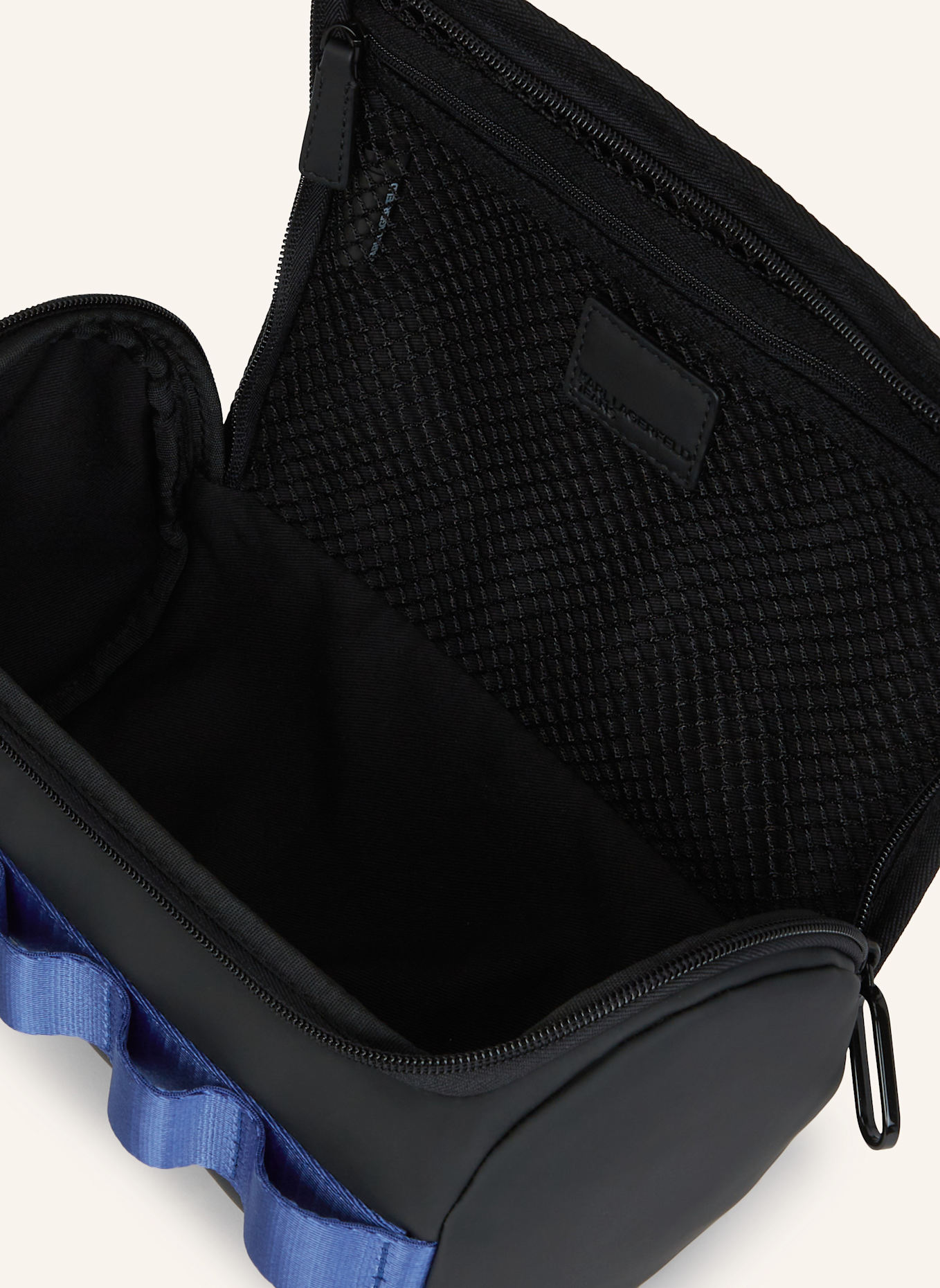 KARL LAGERFELD JEANS Kosmetiktasche: SCHWARZ