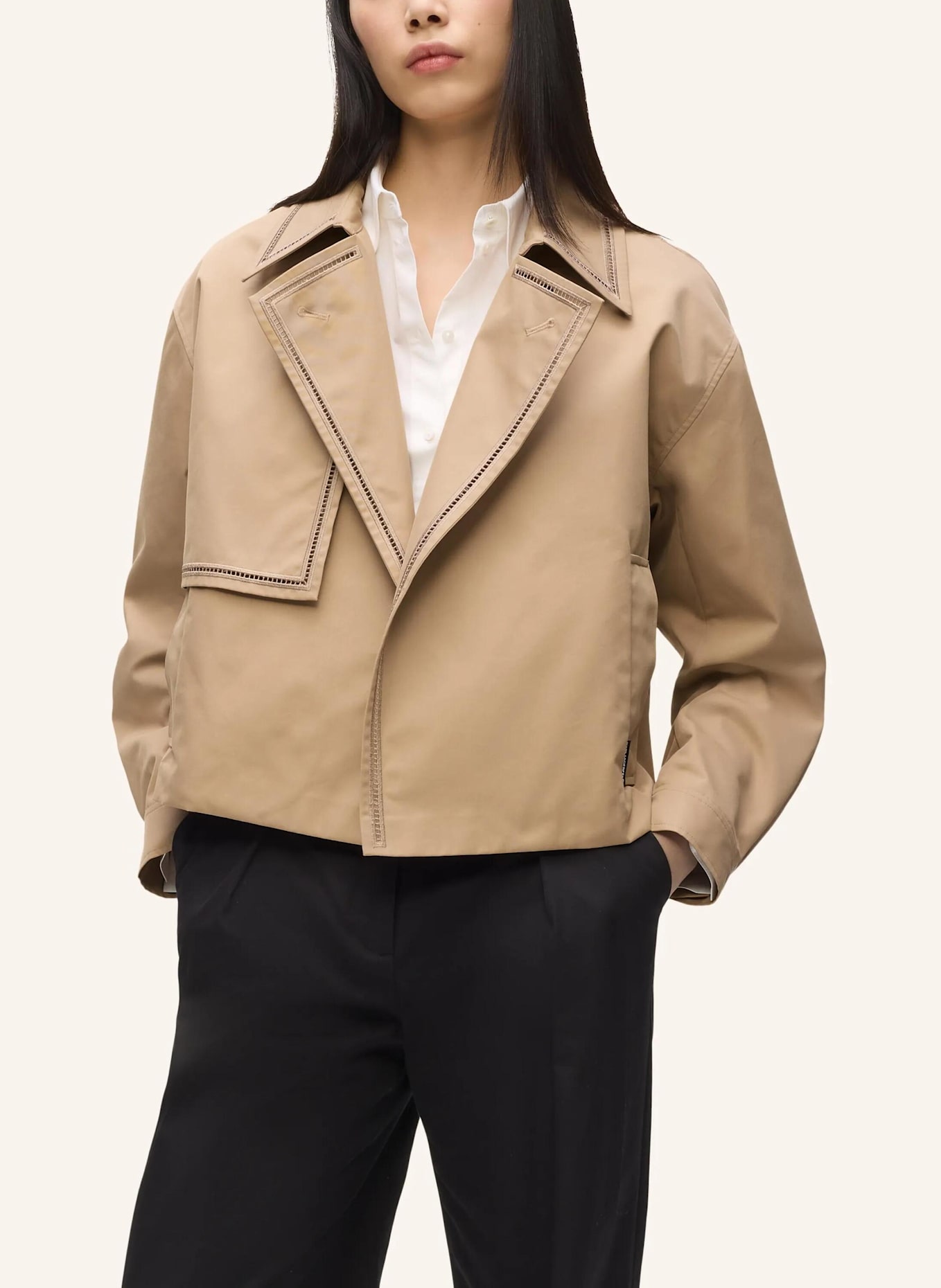 KARL LAGERFELD Mantel: BRAUN