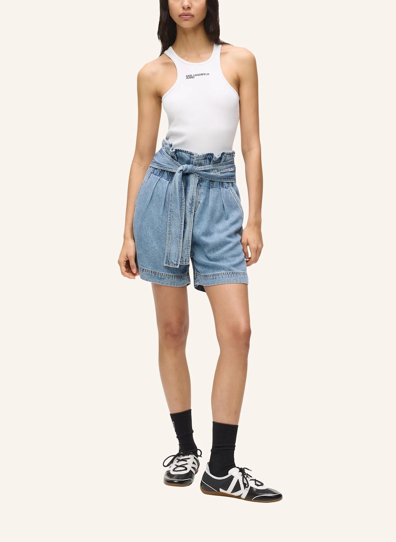 KARL LAGERFELD JEANS Shorts: BLAU