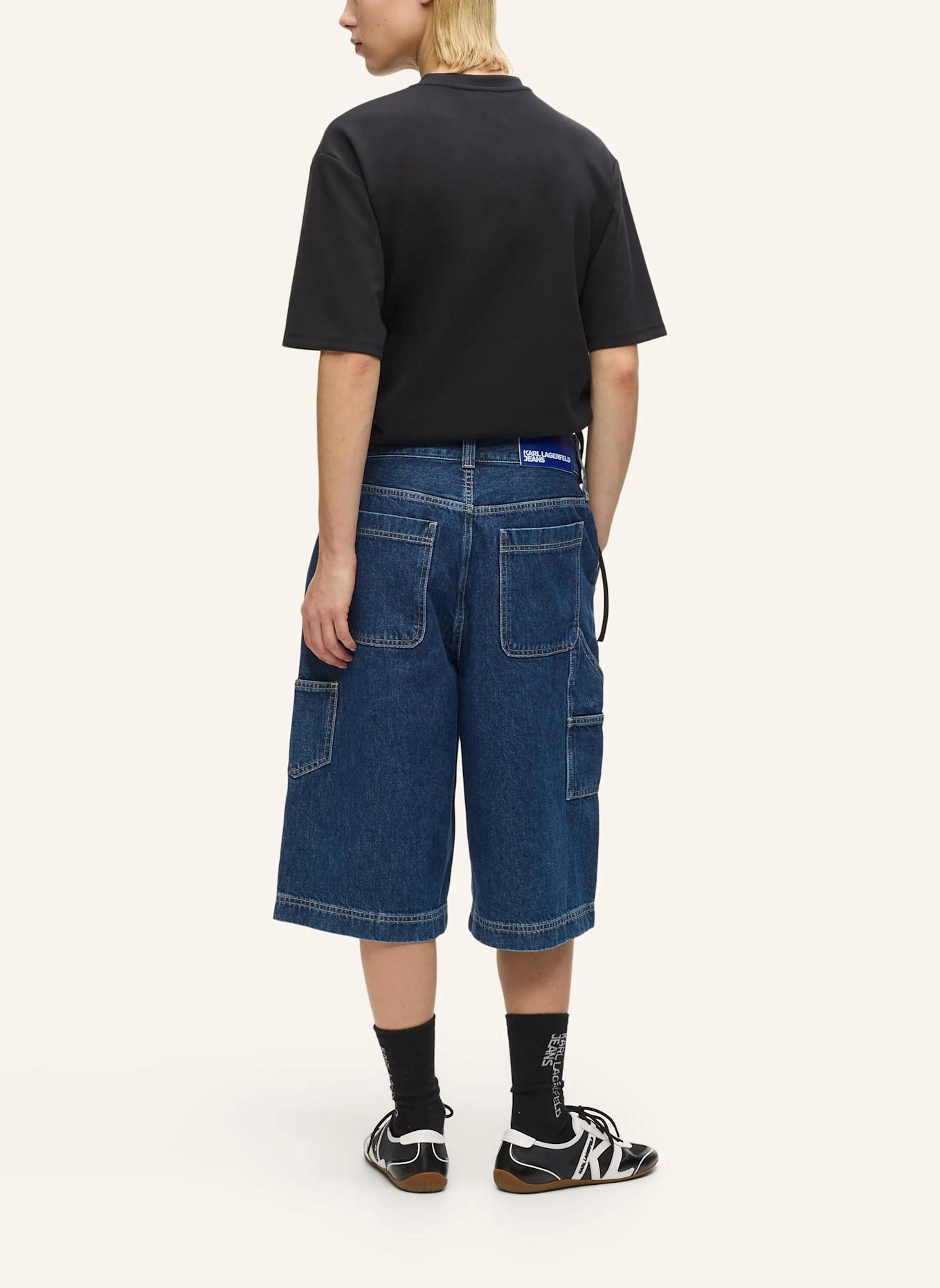 KARL LAGERFELD JEANS Shorts: BLAU