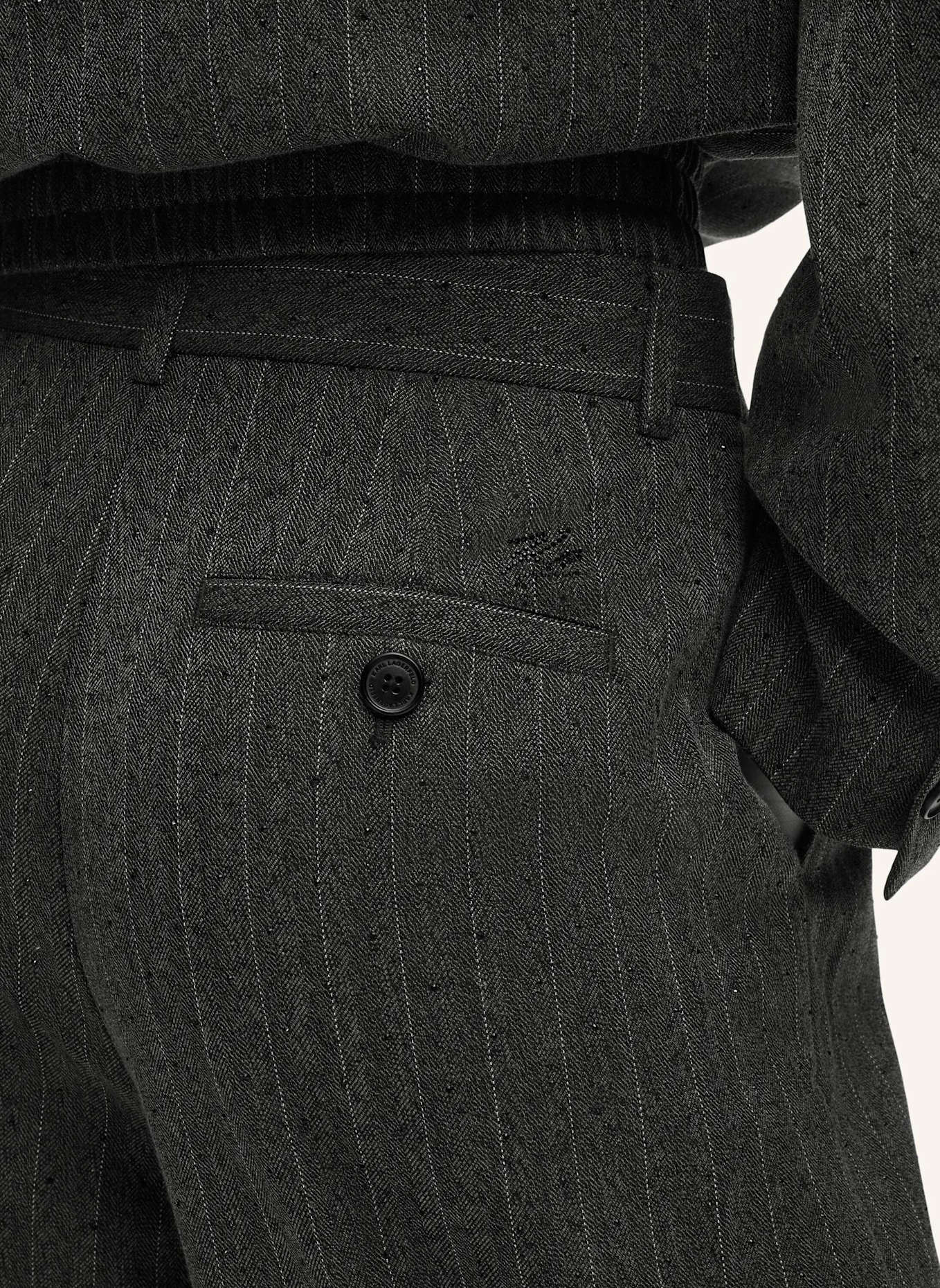 KARL LAGERFELD Hose: GRAU