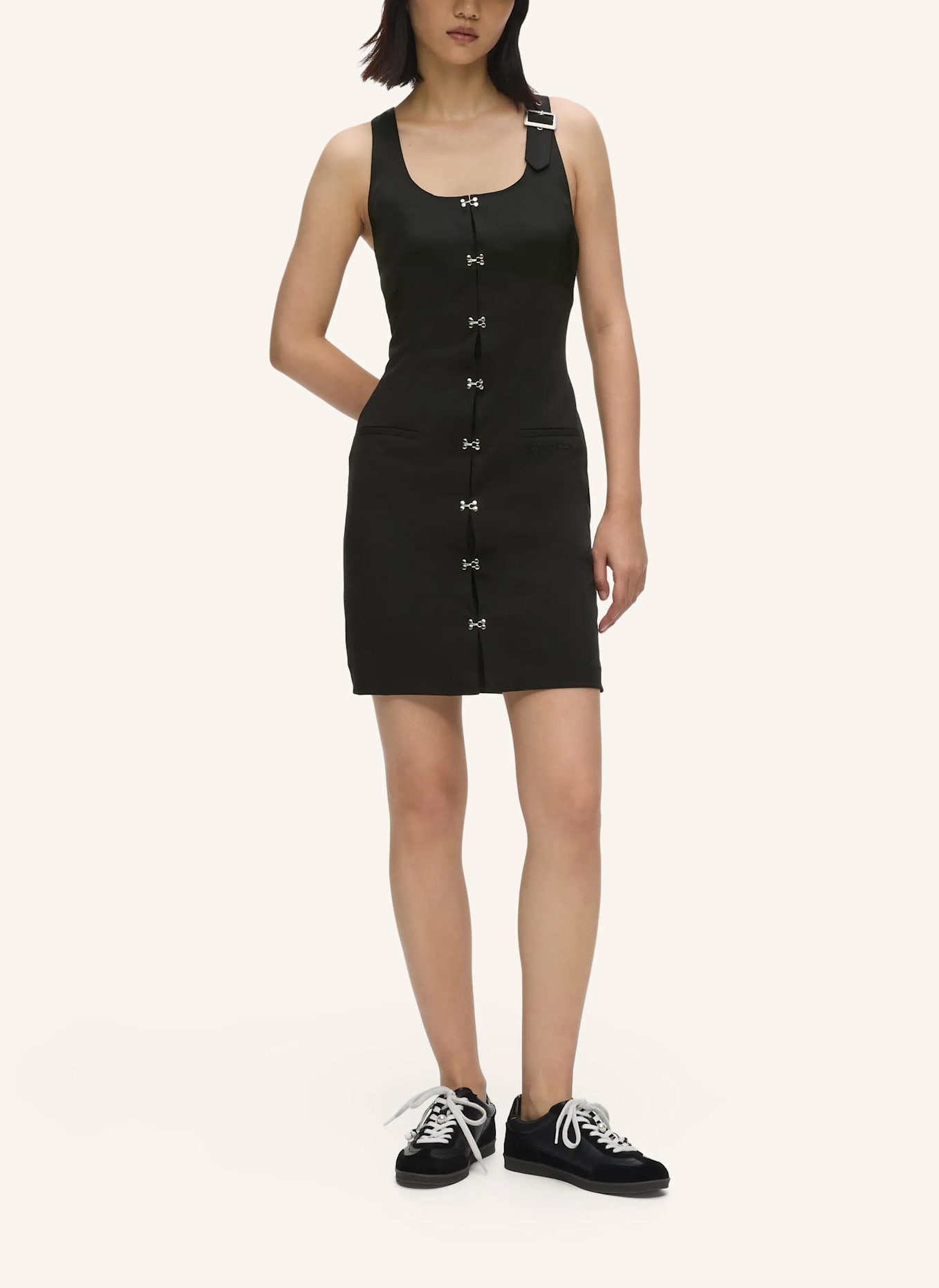 KARL LAGERFELD JEANS Kleid: SCHWARZ