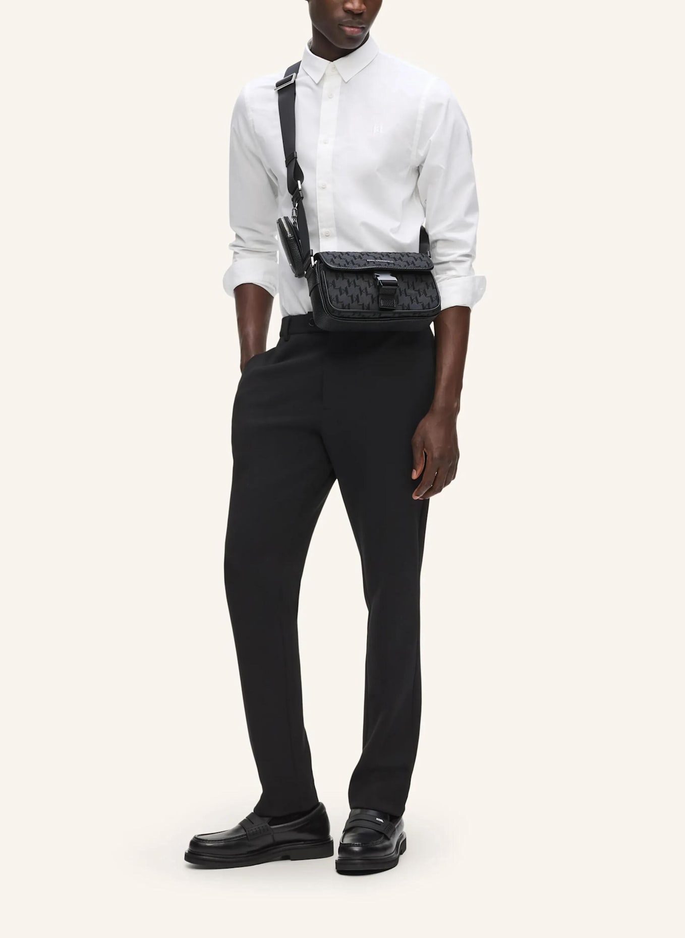 KARL LAGERFELD Umhängetasche: SCHWARZ