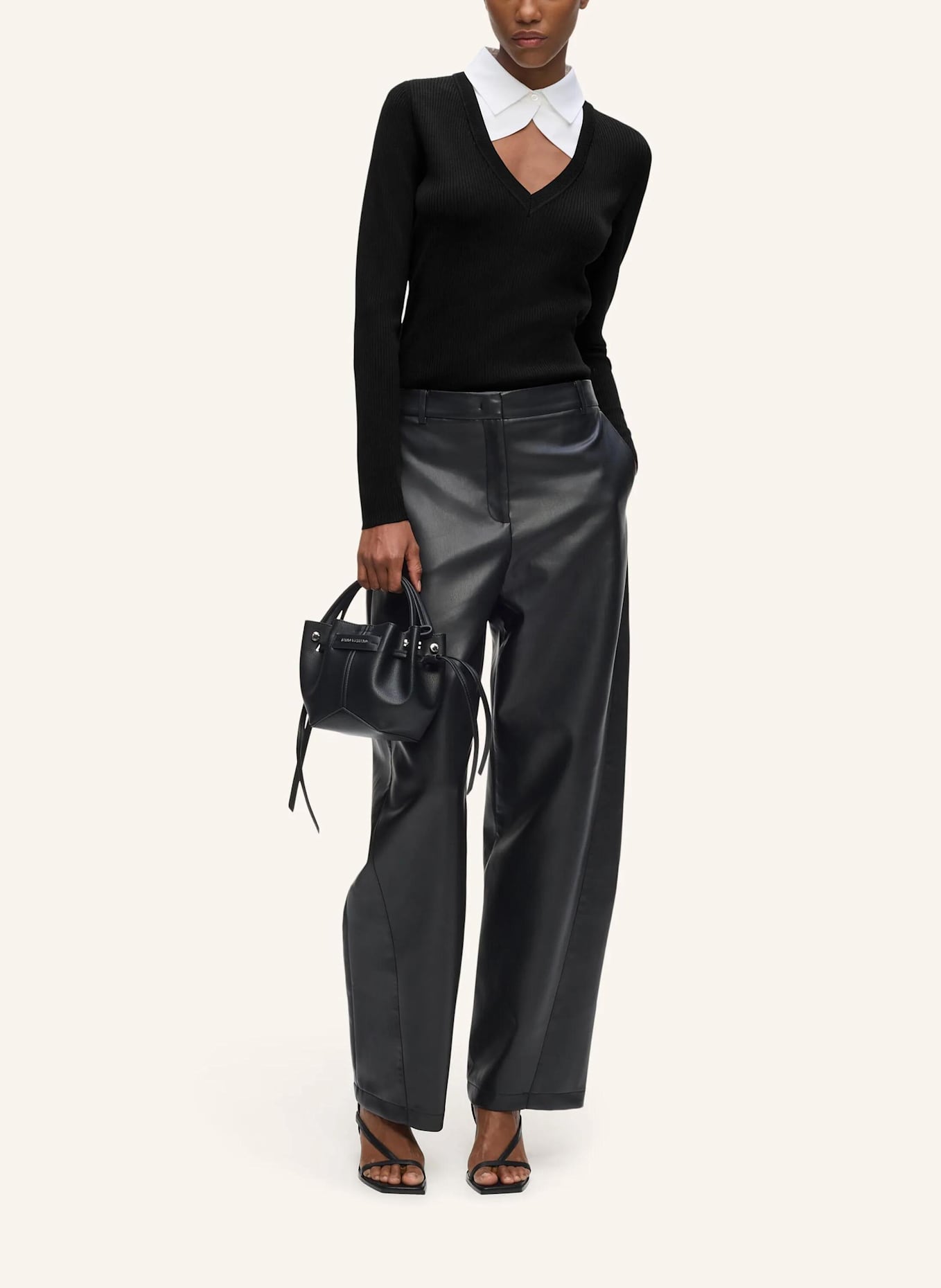 KARL LAGERFELD Top: SCHWARZ