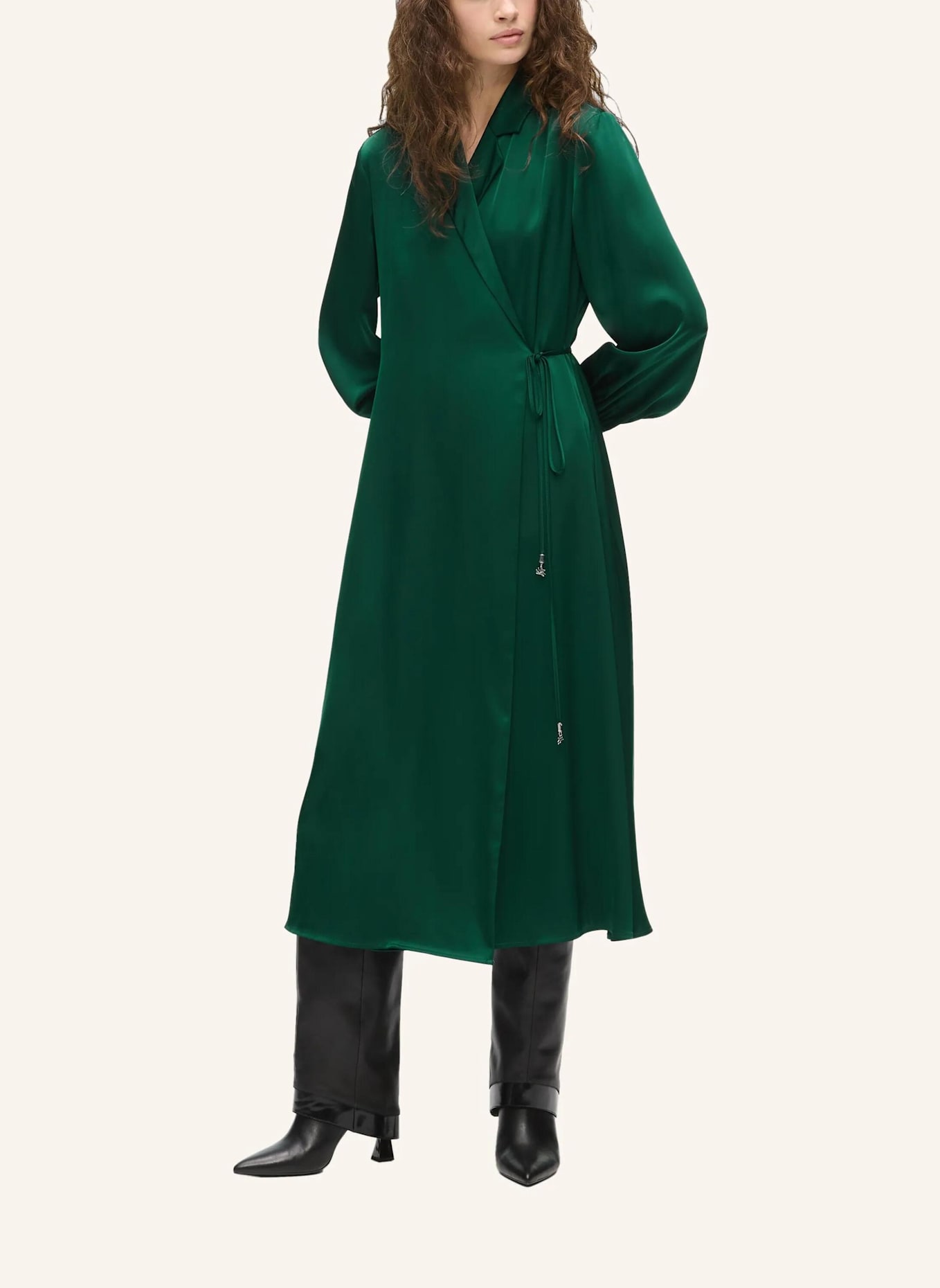 KARL LAGERFELD Kleid: GRÜN