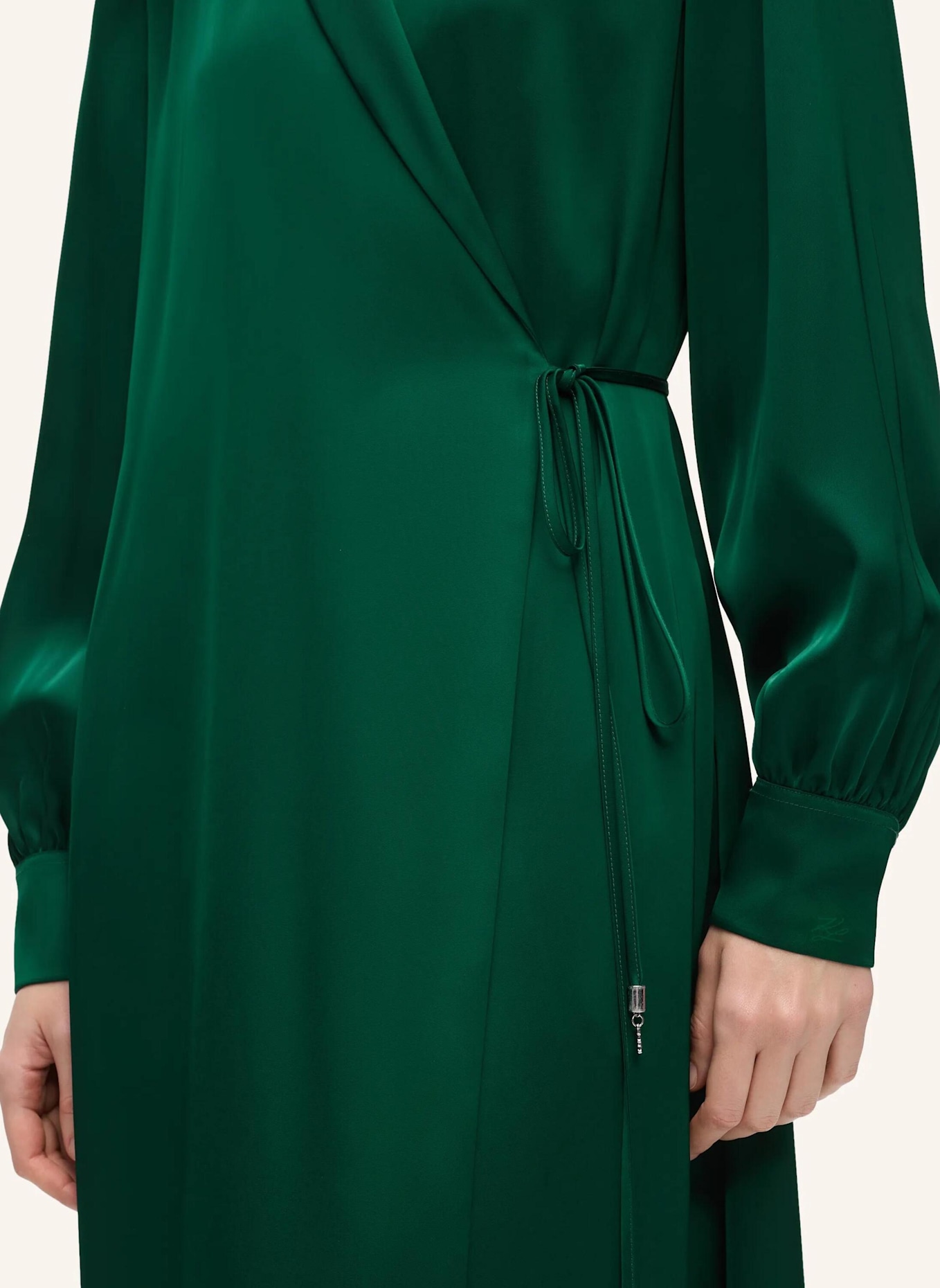 KARL LAGERFELD Kleid: GRÜN