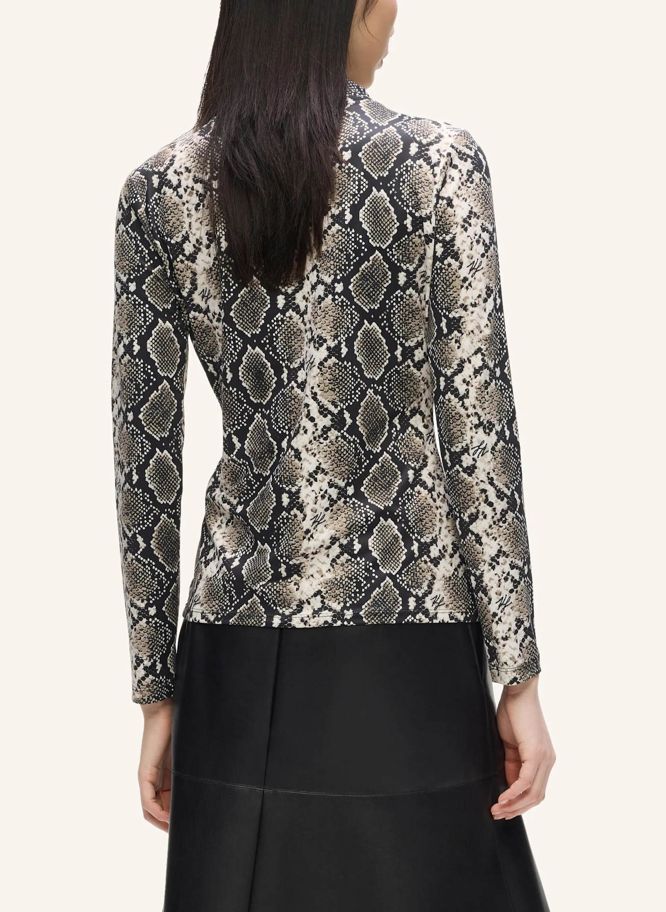 KARL LAGERFELD Top: BRAUN