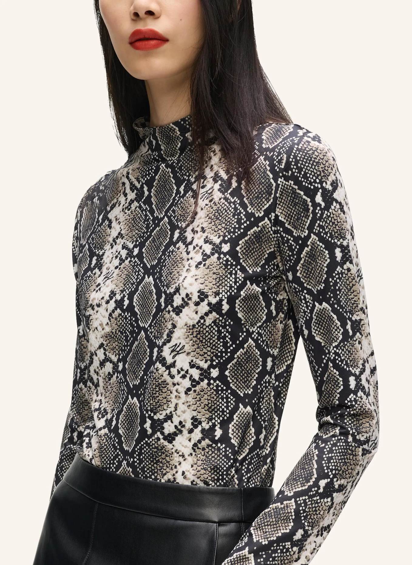 KARL LAGERFELD Top: BRAUN