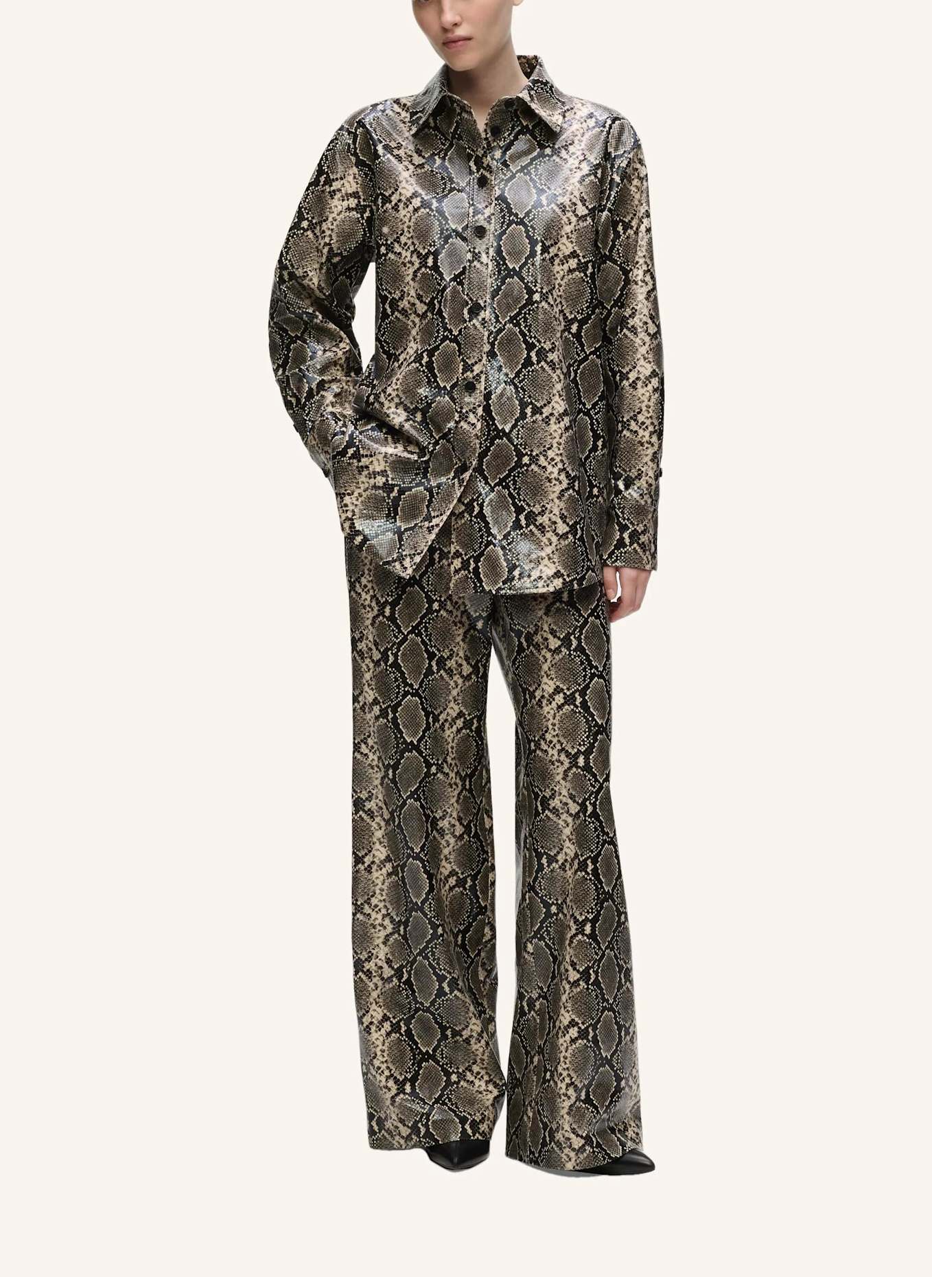 KARL LAGERFELD Hose: BRAUN