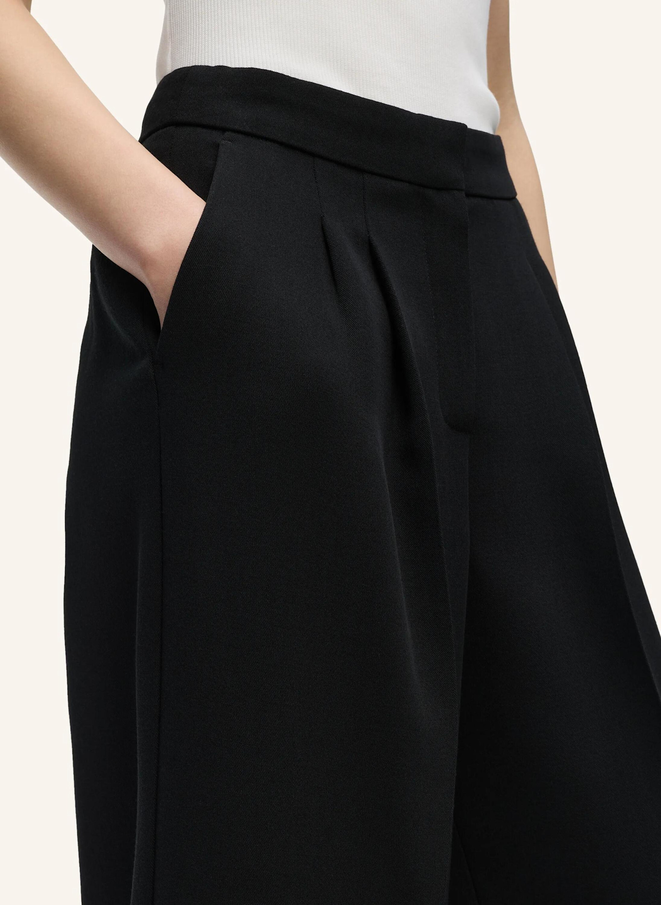 KARL LAGERFELD Hose: SCHWARZ