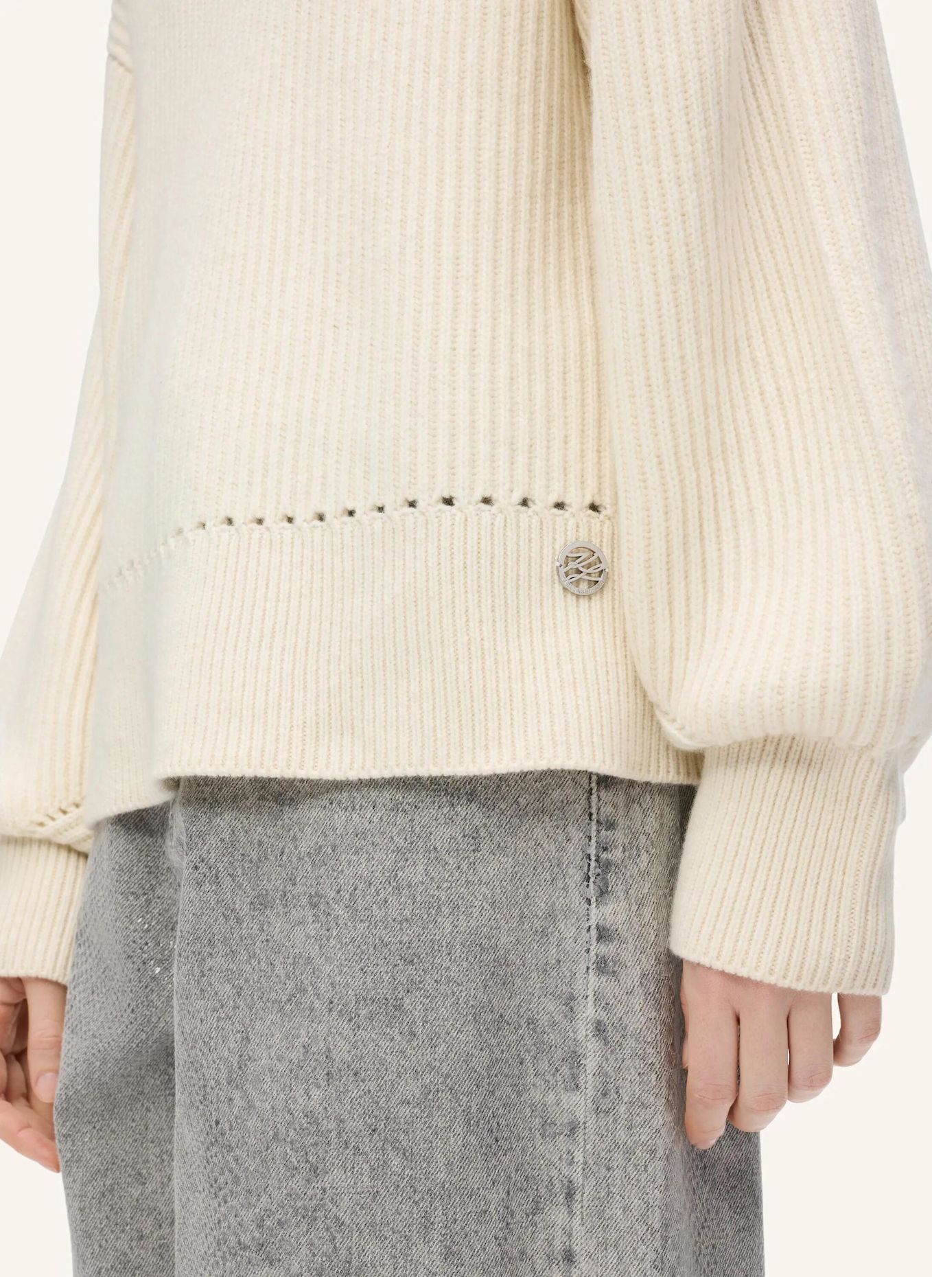 KARL LAGERFELD Top: BEIGE
