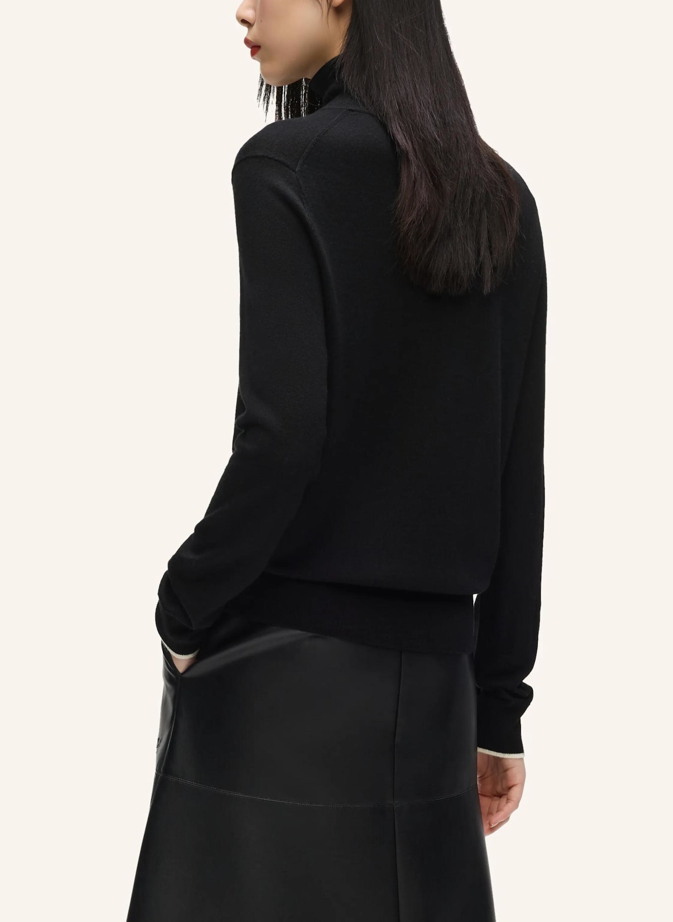 KARL LAGERFELD Sweatshirt: SCHWARZ
