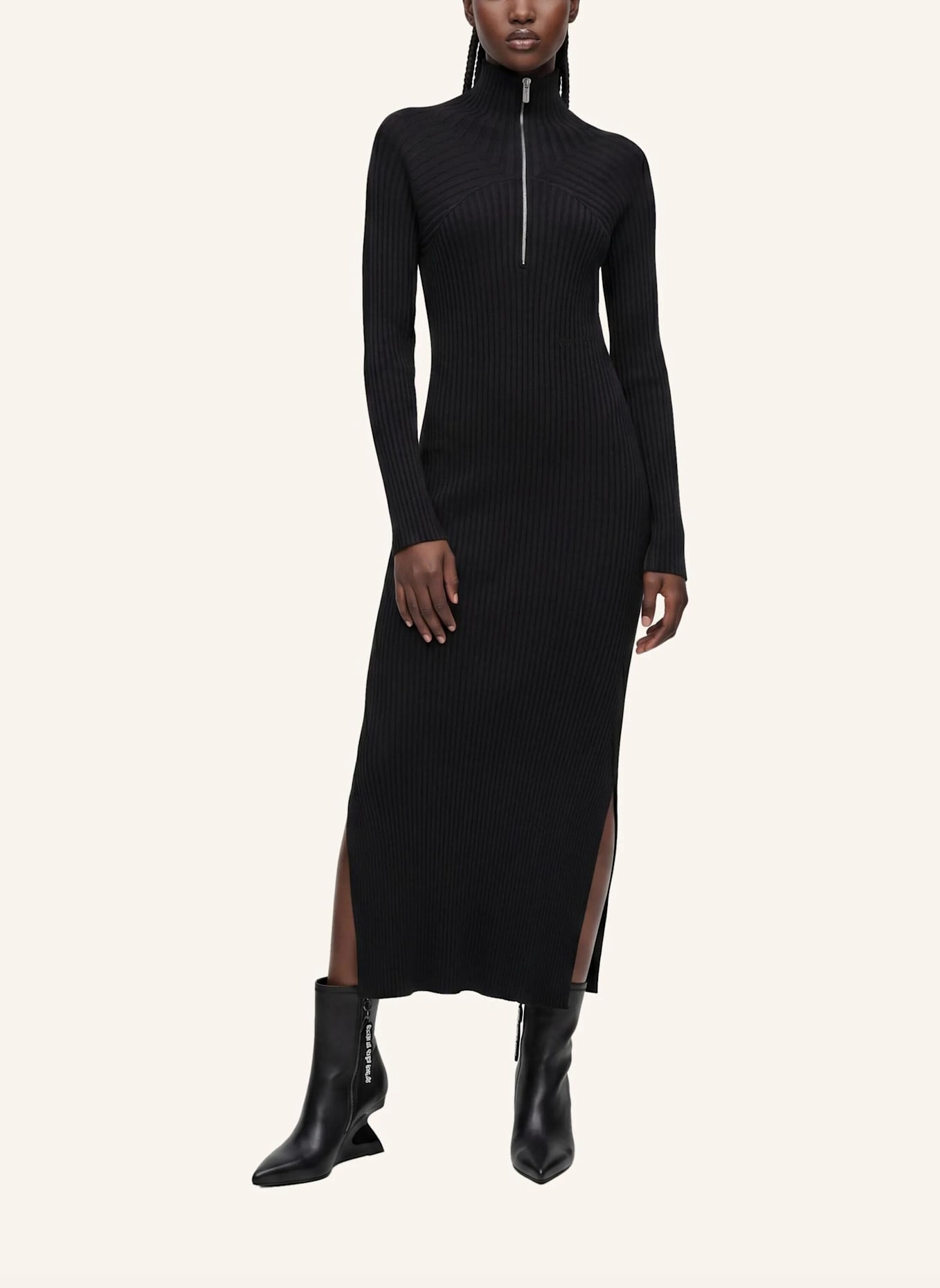 KARL LAGERFELD JEANS Kleid: SCHWARZ