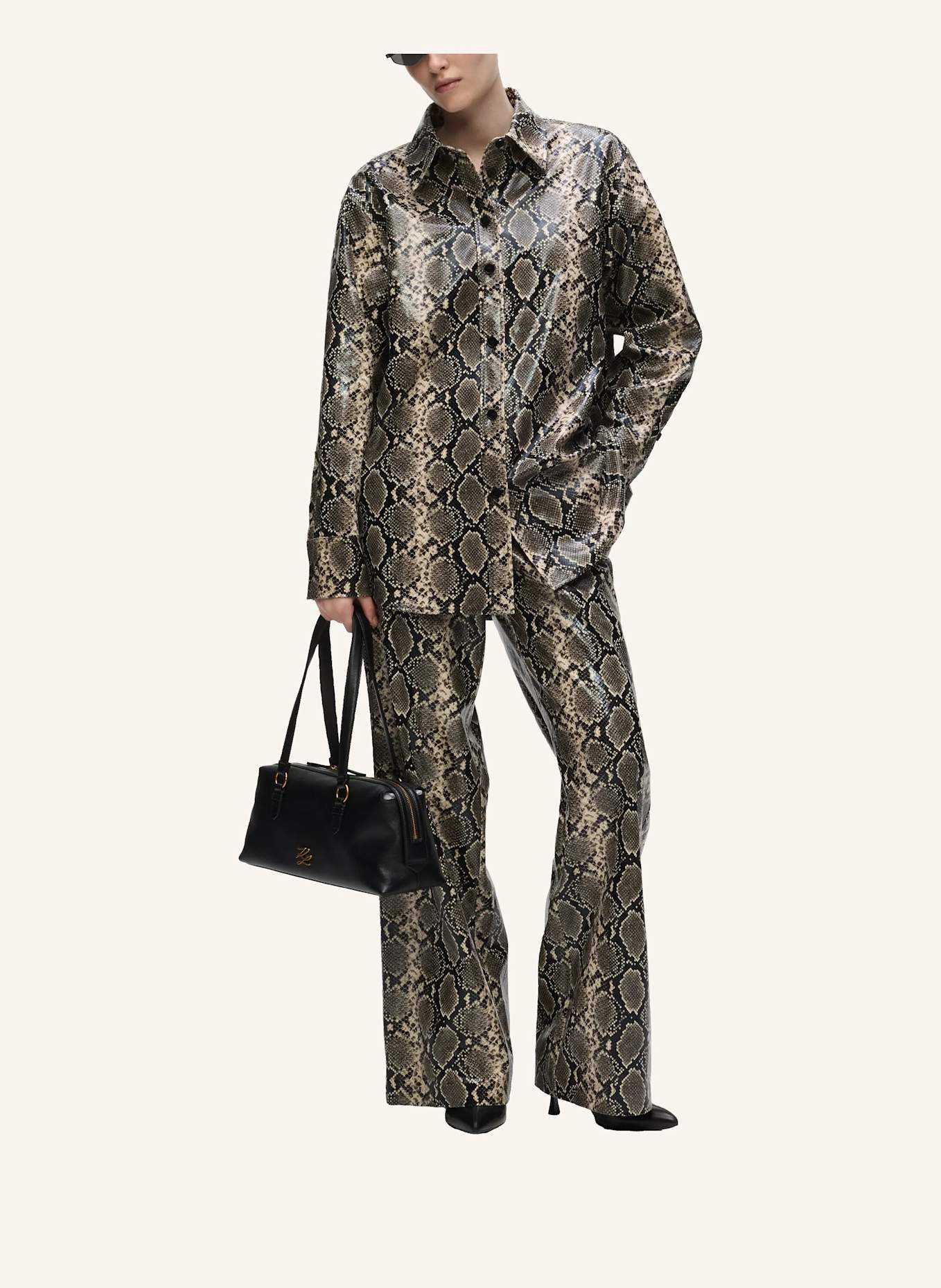 KARL LAGERFELD Bowlingtasche: SCHWARZ/ GOLD