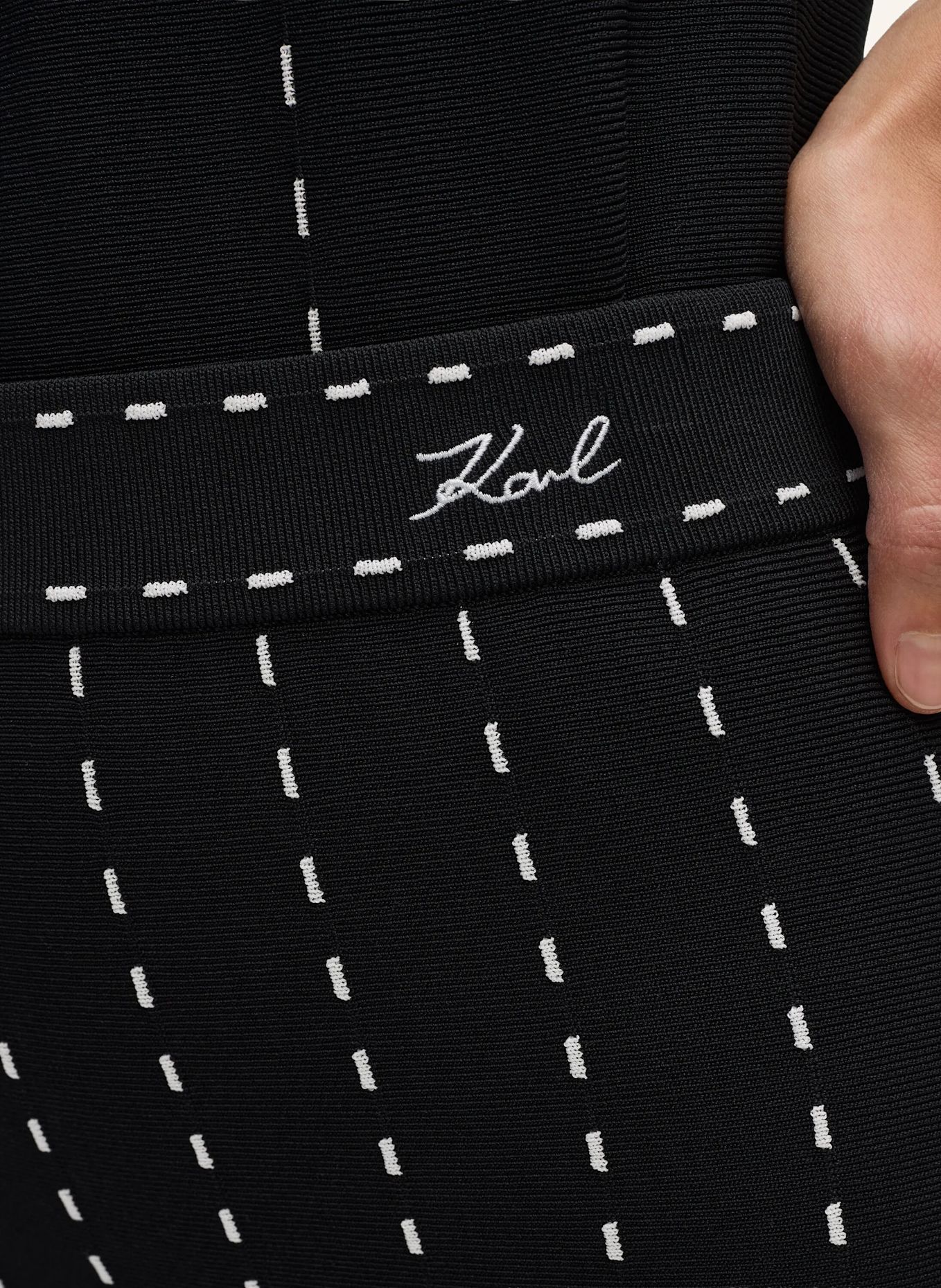 KARL LAGERFELD Rock: SCHWARZ
