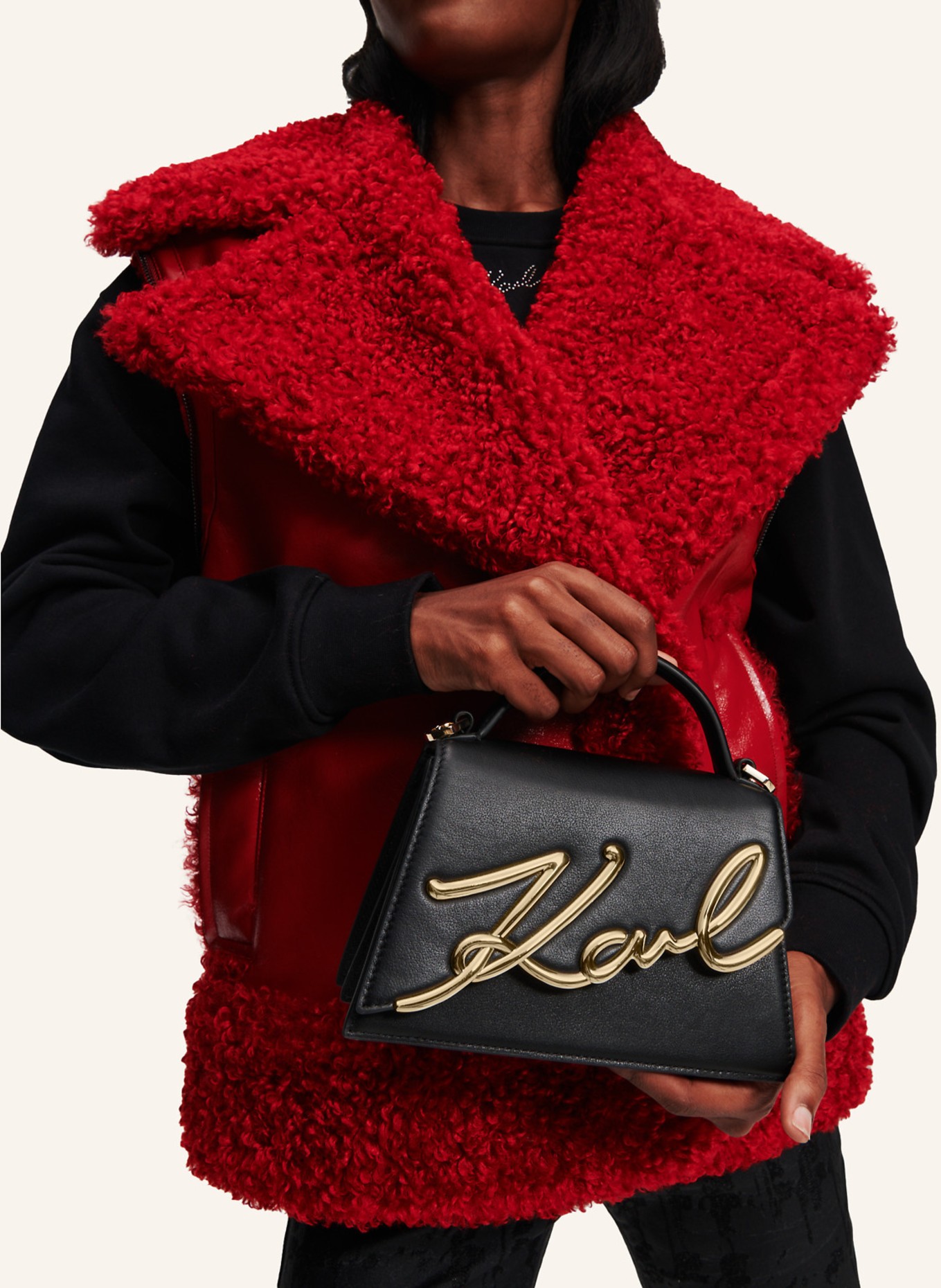 KARL LAGERFELD Umhängetasche: SCHWARZ/ GOLD