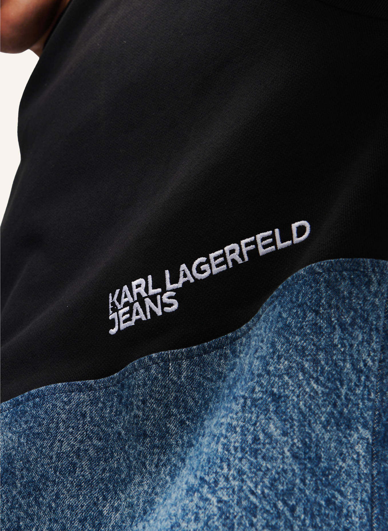 KARL LAGERFELD JEANS Sweatshirt, Farbe: SCHWARZ (Bild 4)