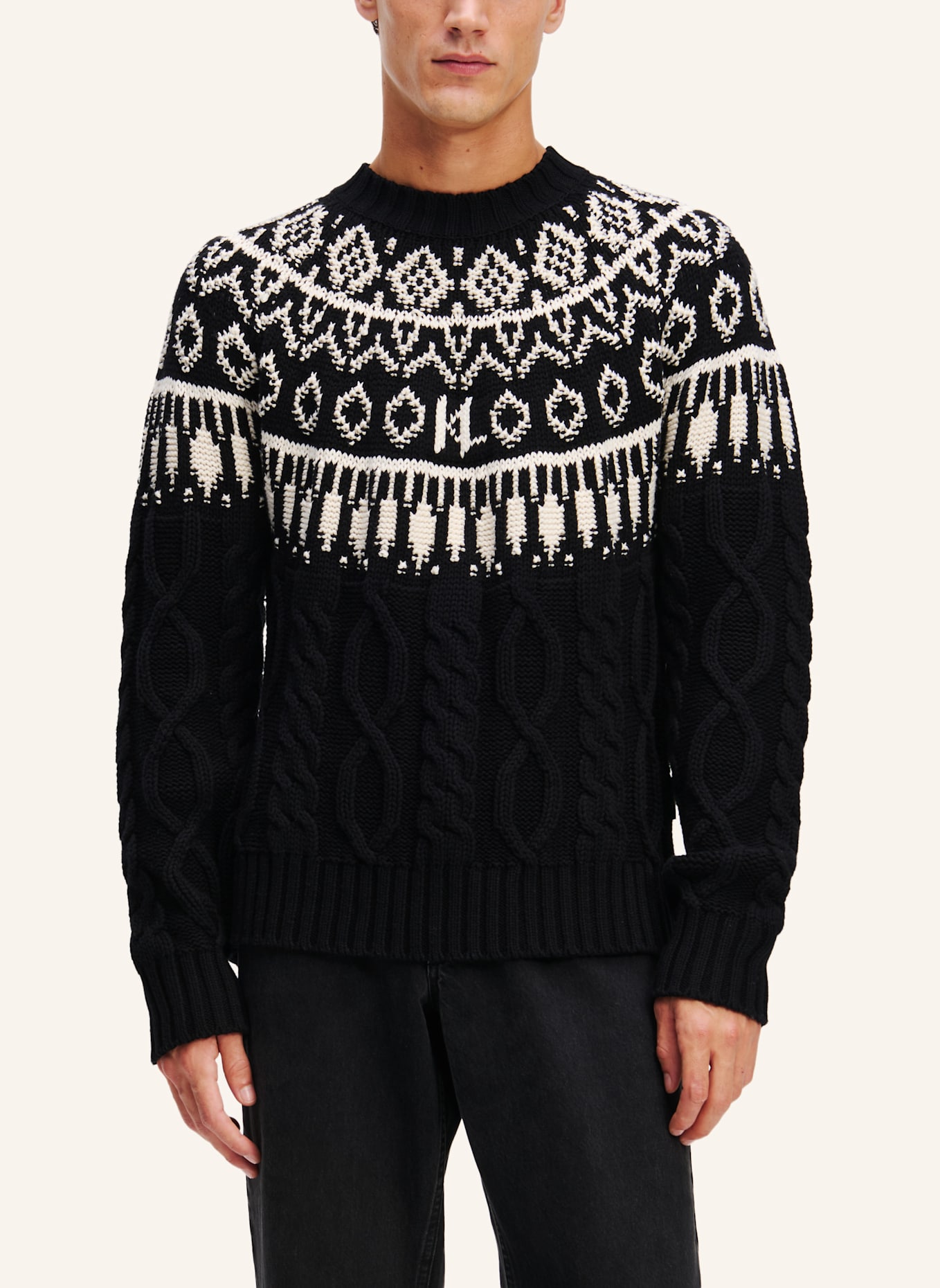 KARL LAGERFELD KL MONOGRAM FAIR-ISLE-PULLOVER, Farbe: SCHWARZ (Bild 5)