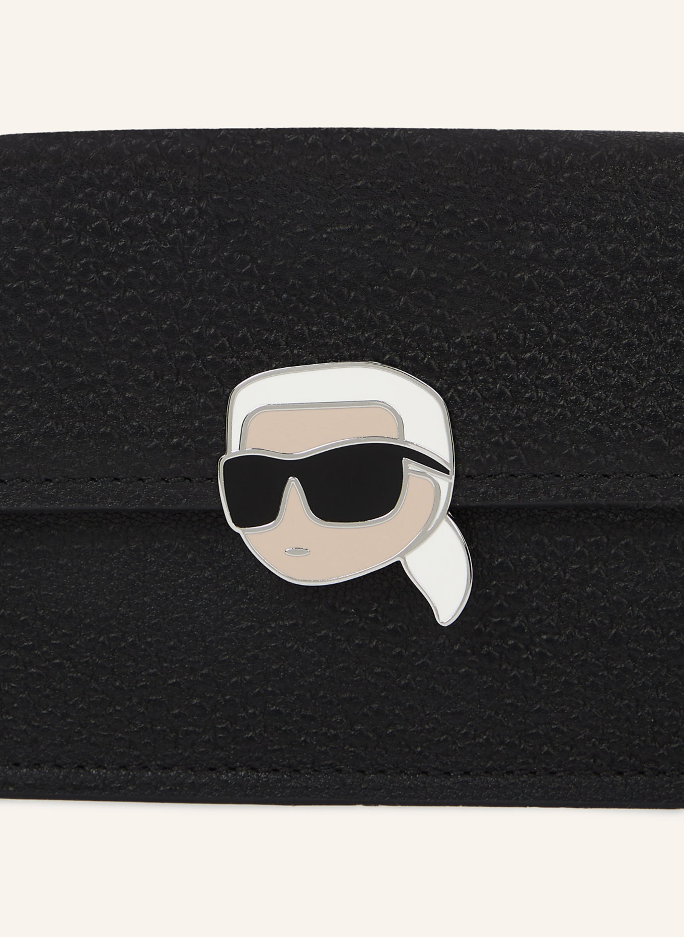 KARL LAGERFELD IKON PEBBLE POUCH, Farbe: SCHWARZ (Bild 4)