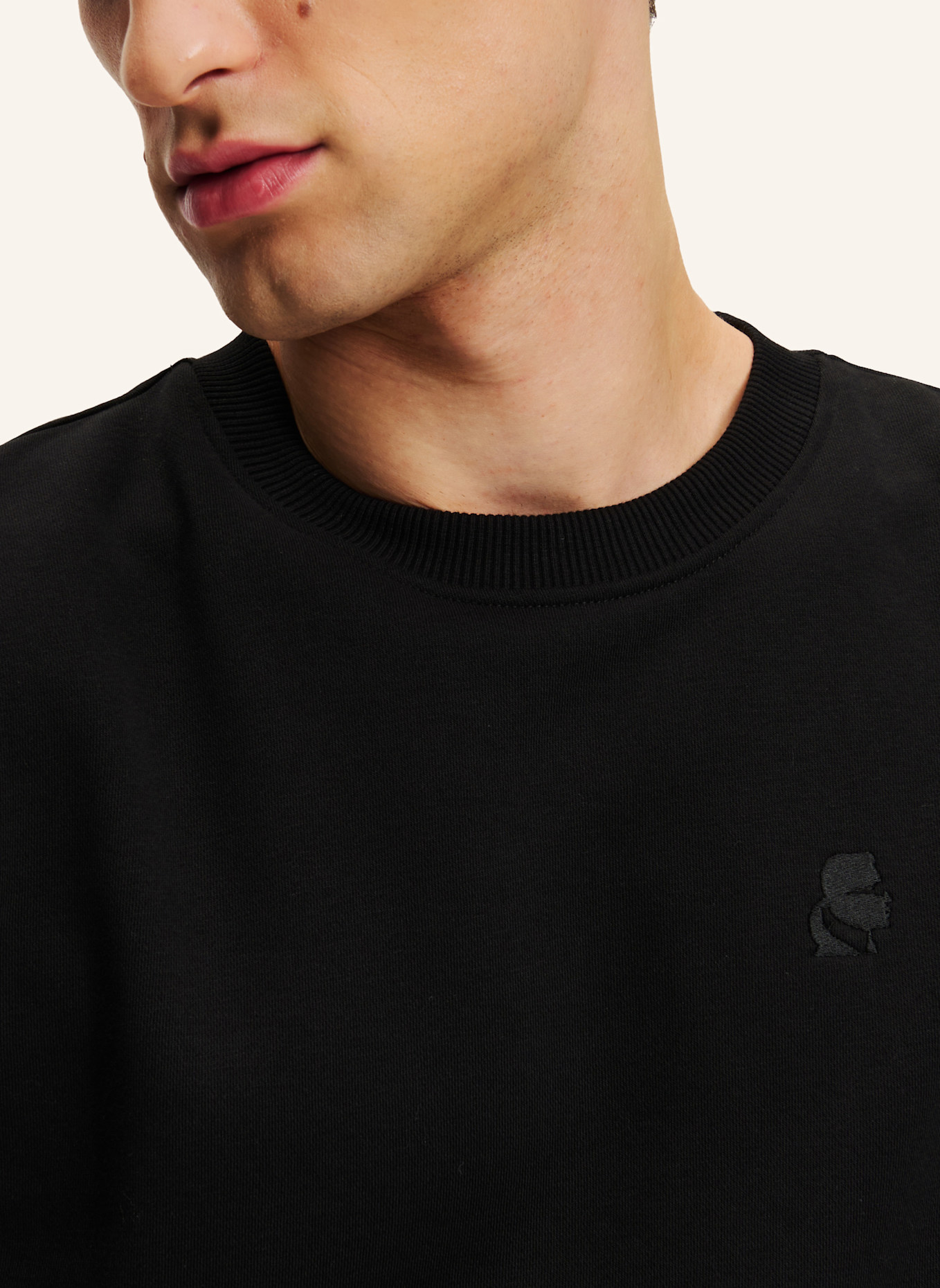 KARL LAGERFELD Sweatshirt: SCHWARZ