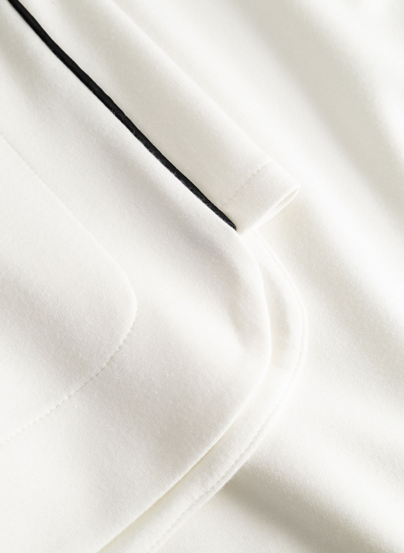 FRIEDA & FREDDIES Shorts: BEIGE