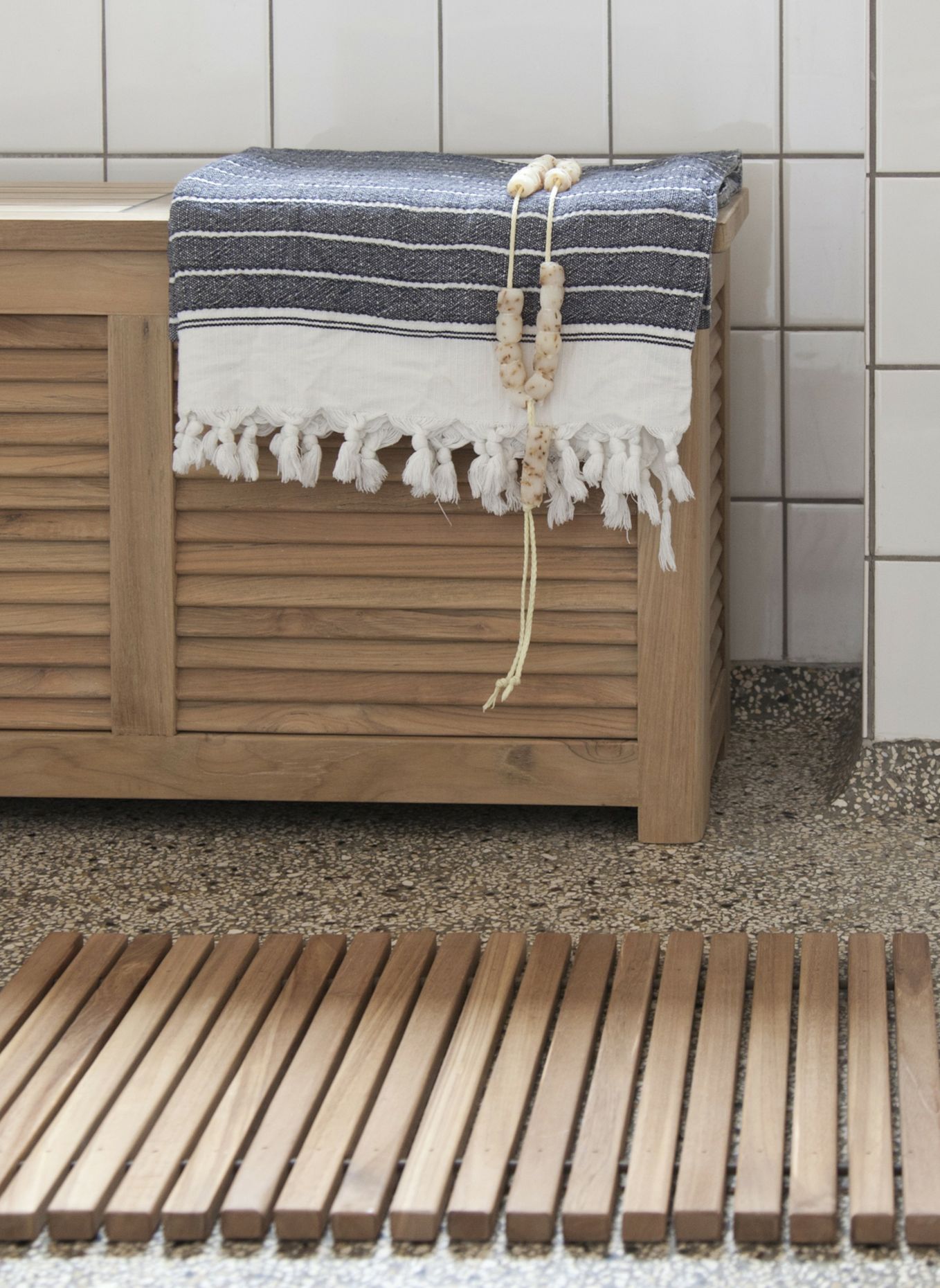 cinas Bath mat BATH: BROWN