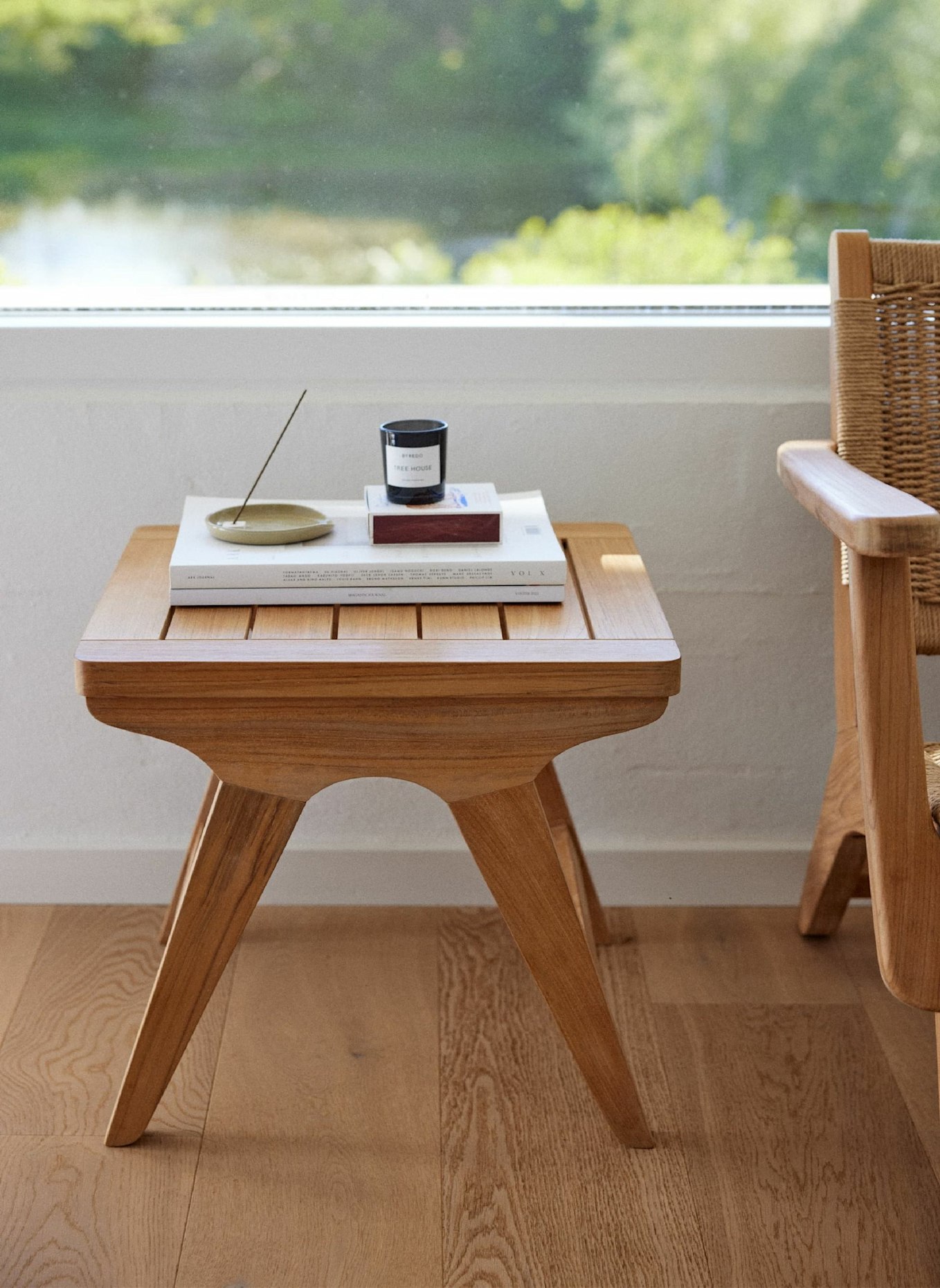 cinas Garten Lounge Tisch EYA: BRAUN