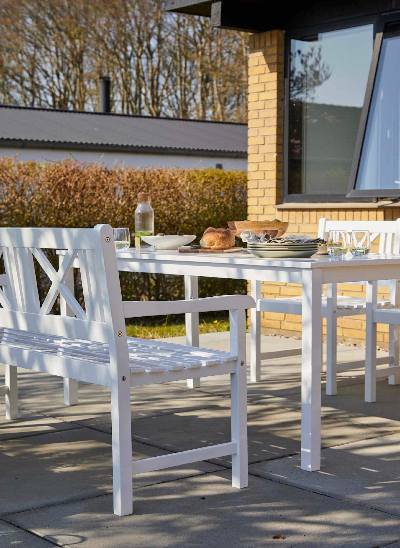 cinas Gartentisch ROSENBORG: WEISS