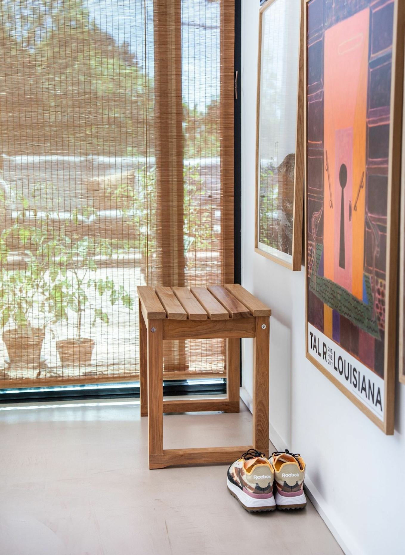 cinas Holzbank VEGA: BRAUN