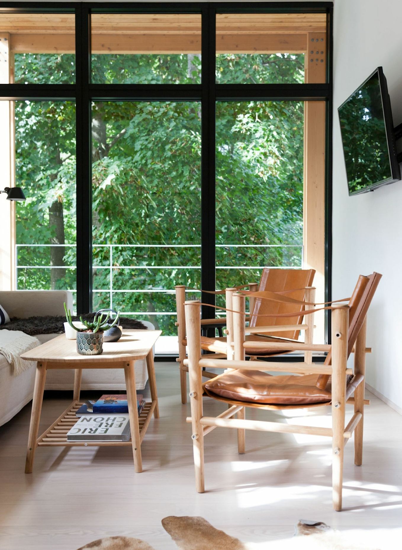 cinas Couchtisch NOBLE: BRAUN