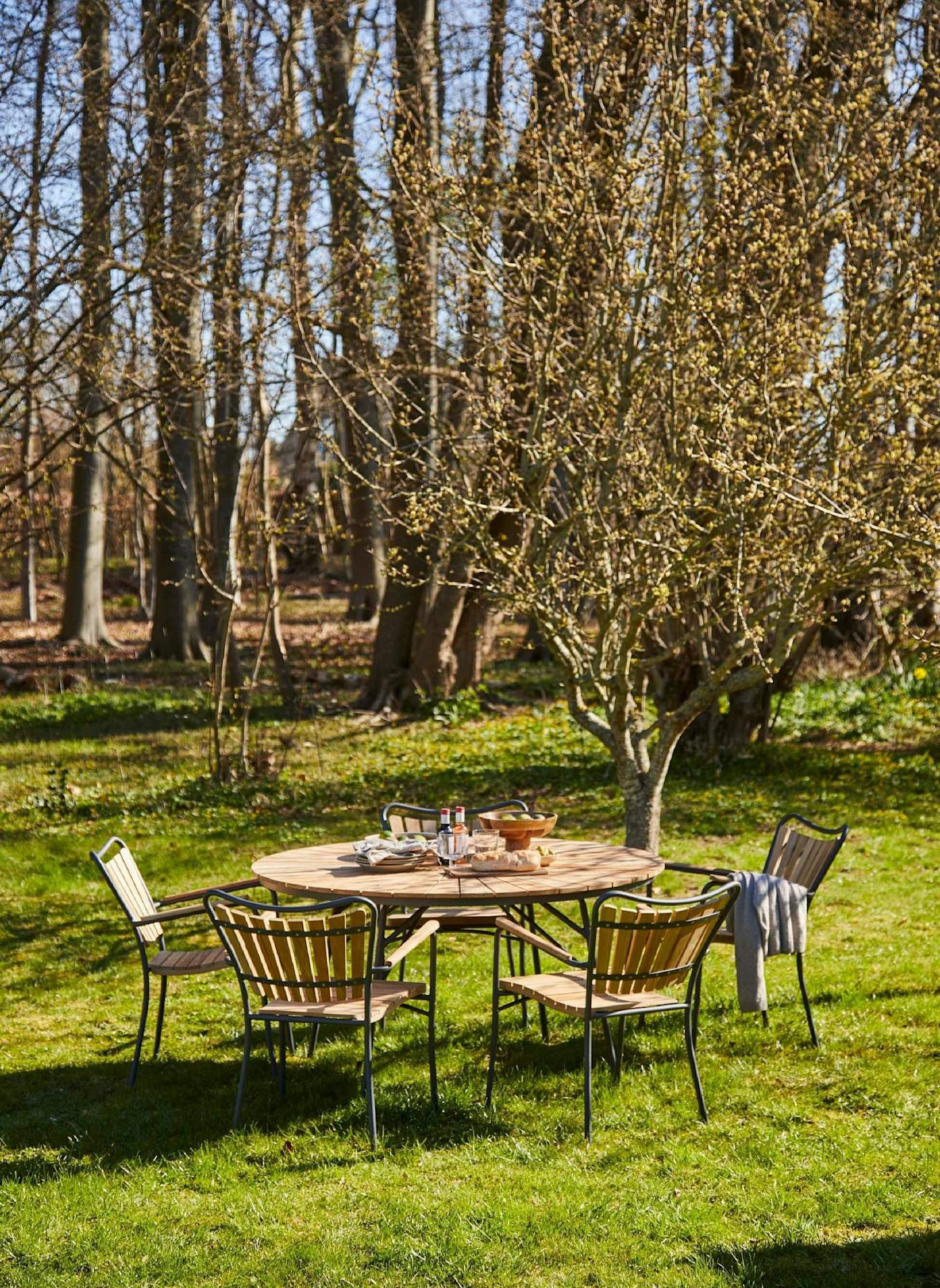 cinas Gartenmöbel-Set mit 1 Tisch, 5 Stühlen ELLEN: GRAU